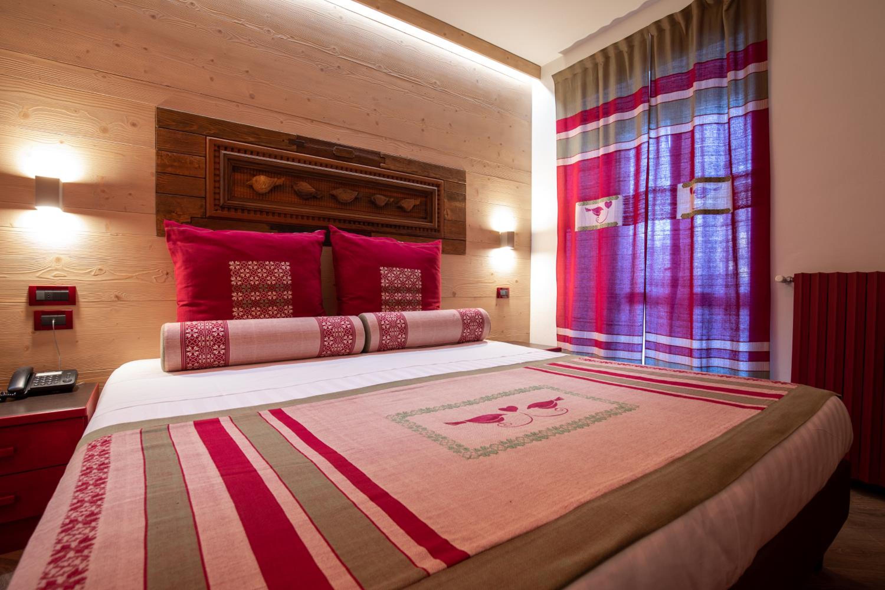 Superior Double or Twin Room - Photo 1
