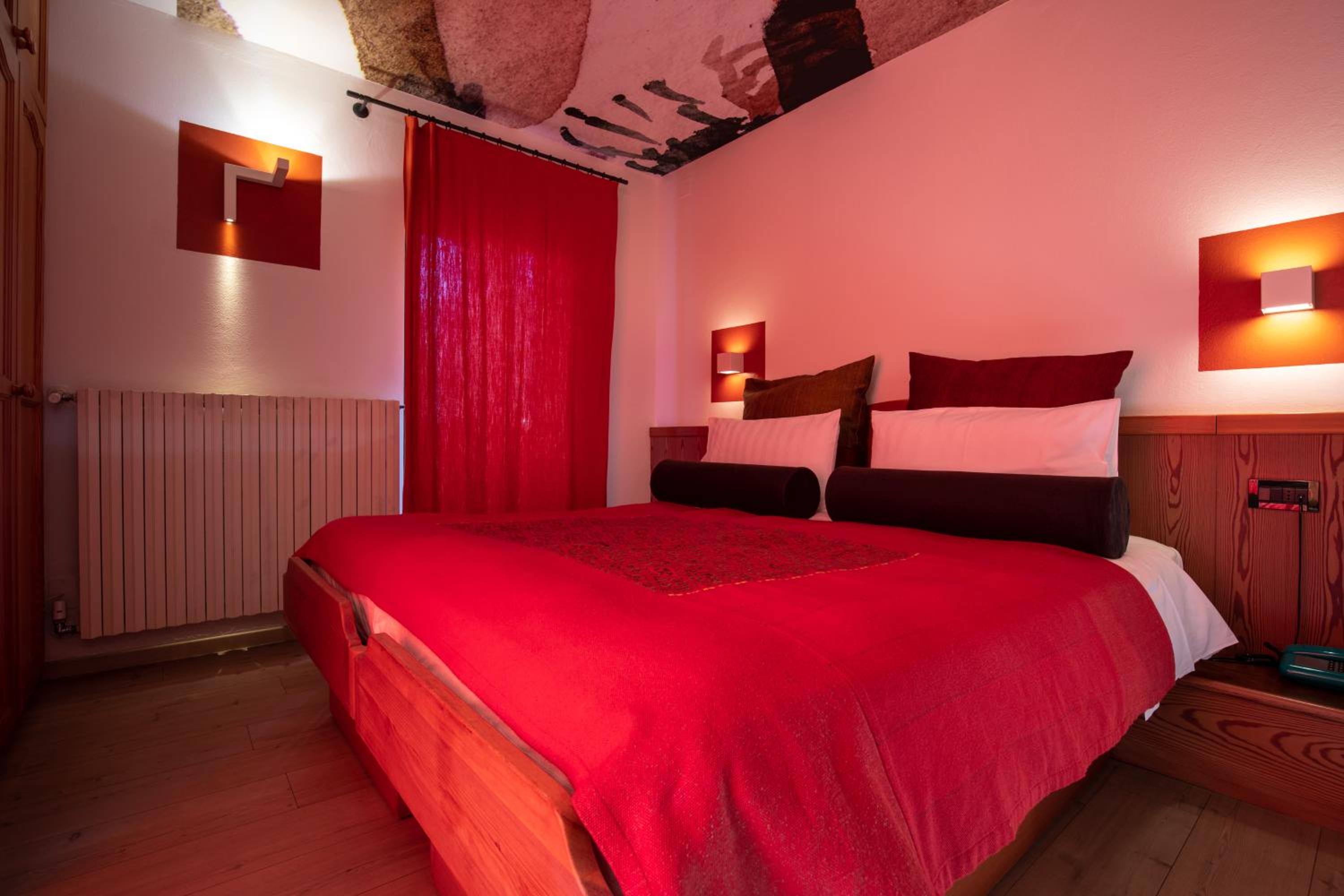 Superior Double or Twin Room - Photo 8