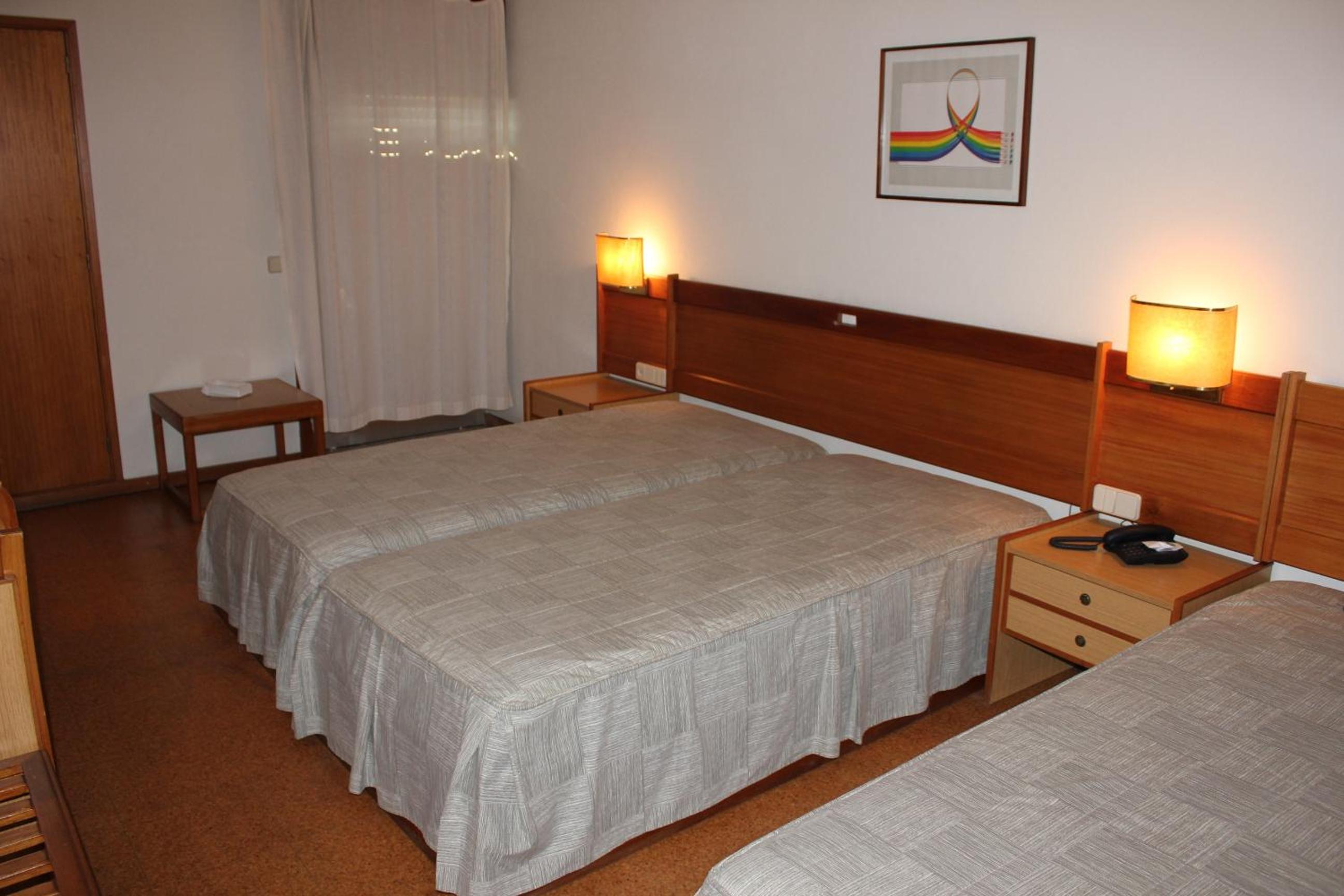Triple Room - Photo 13