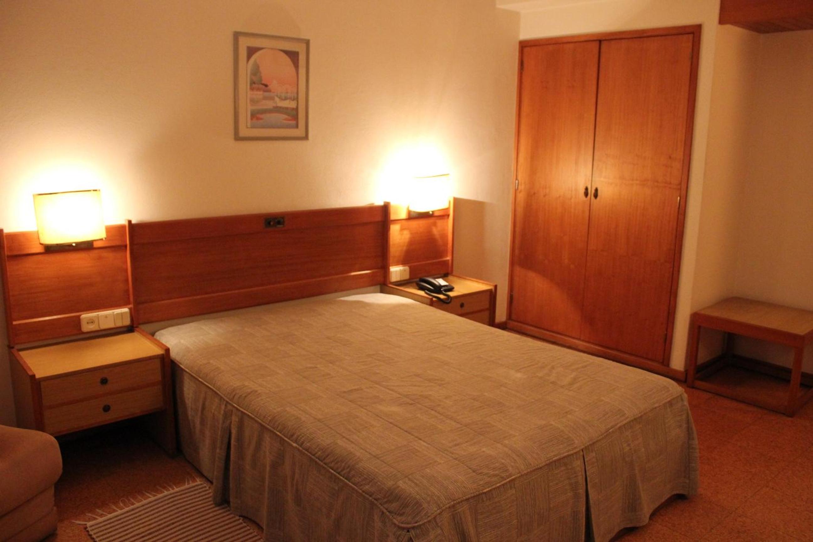 Double Room - Photo 4