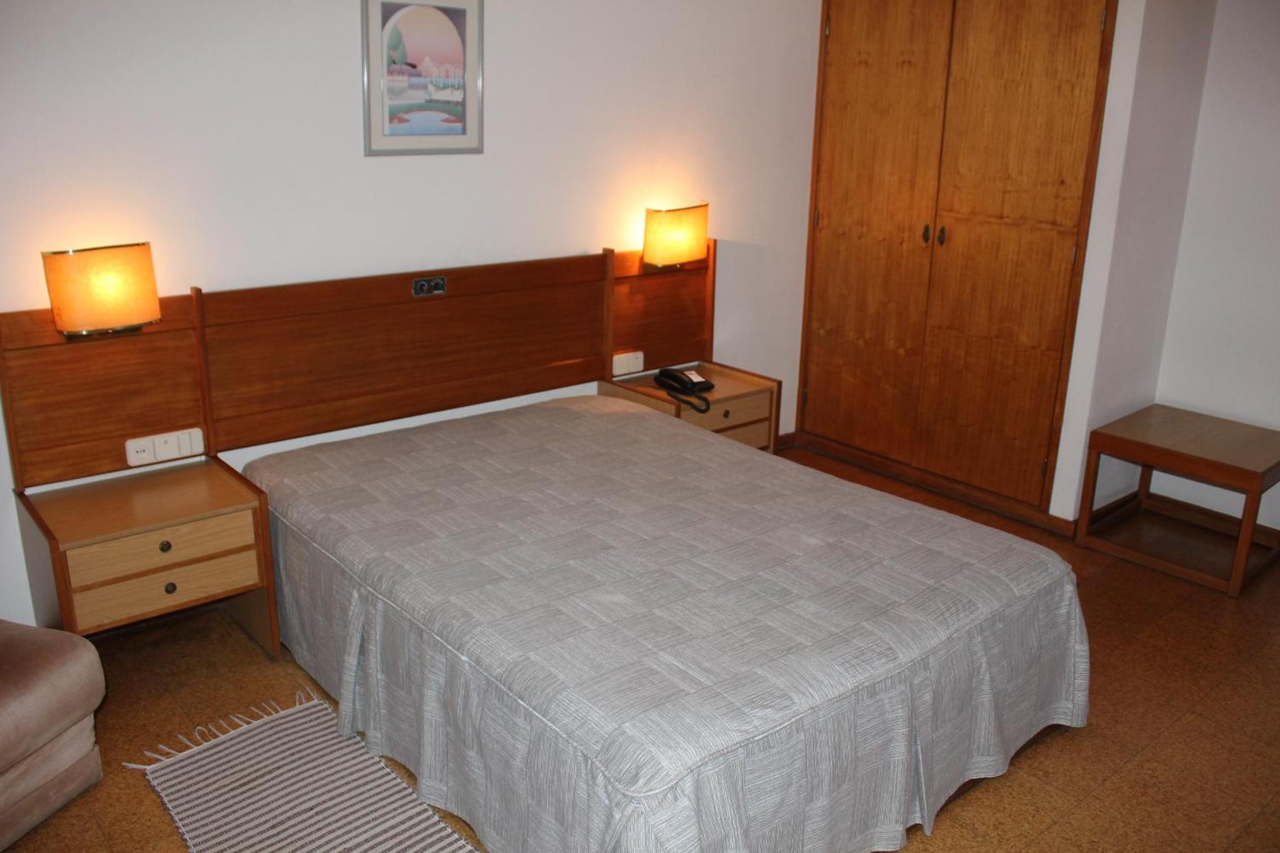 Double Room - Photo 2
