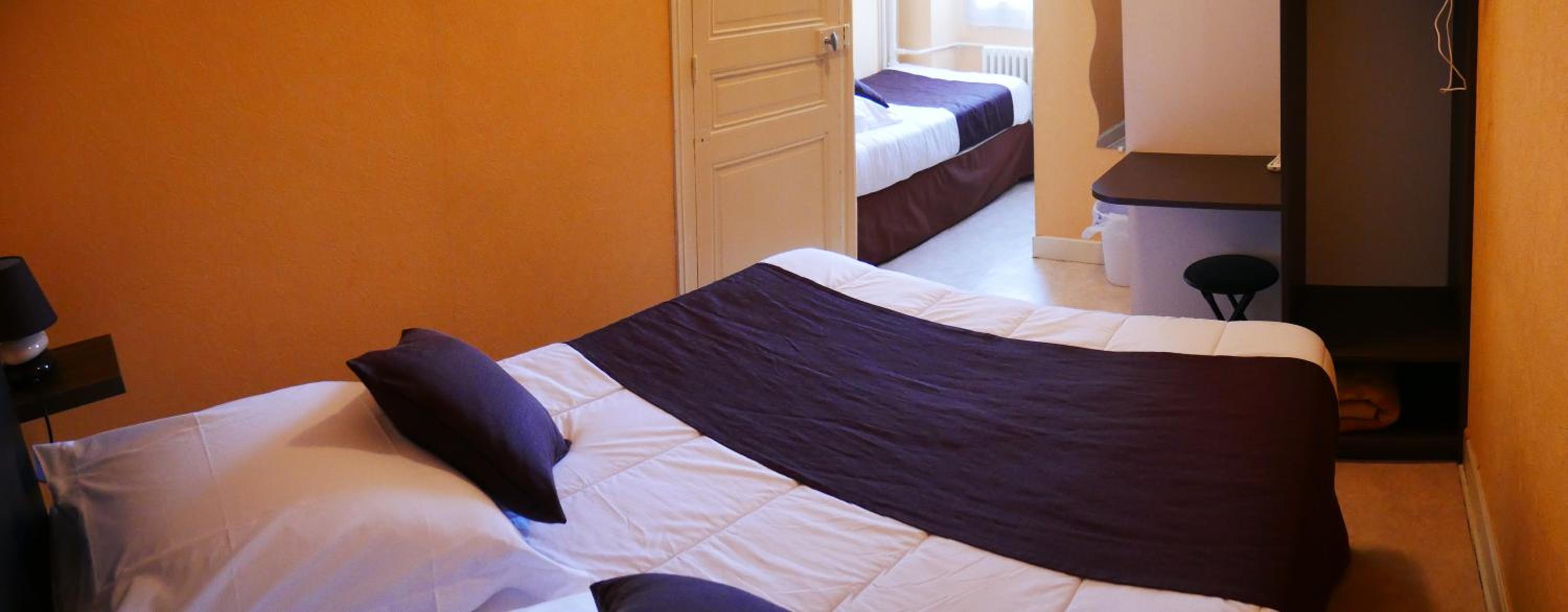 Triple Room - Photo 1