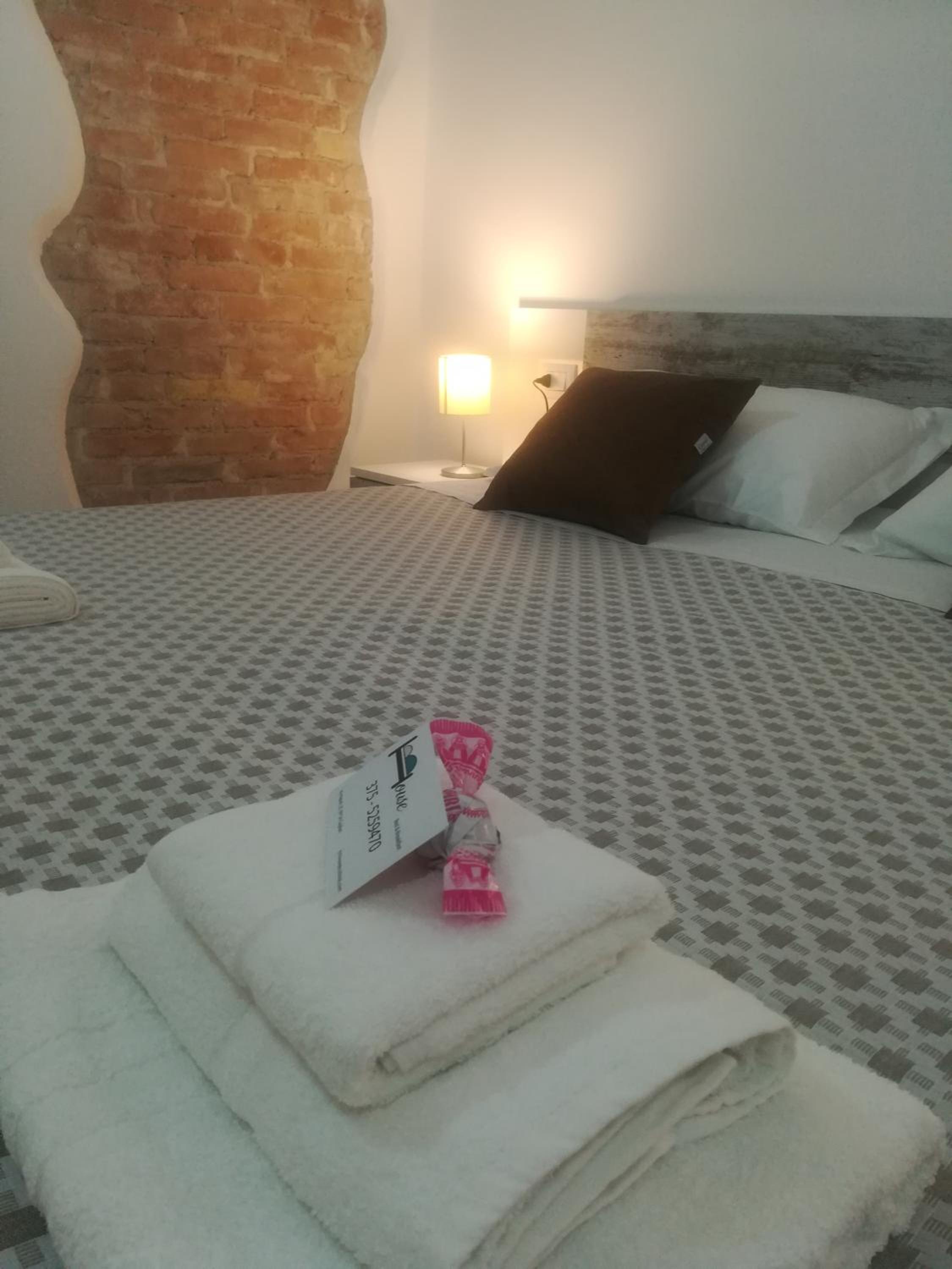 Large Double Or Twin Room