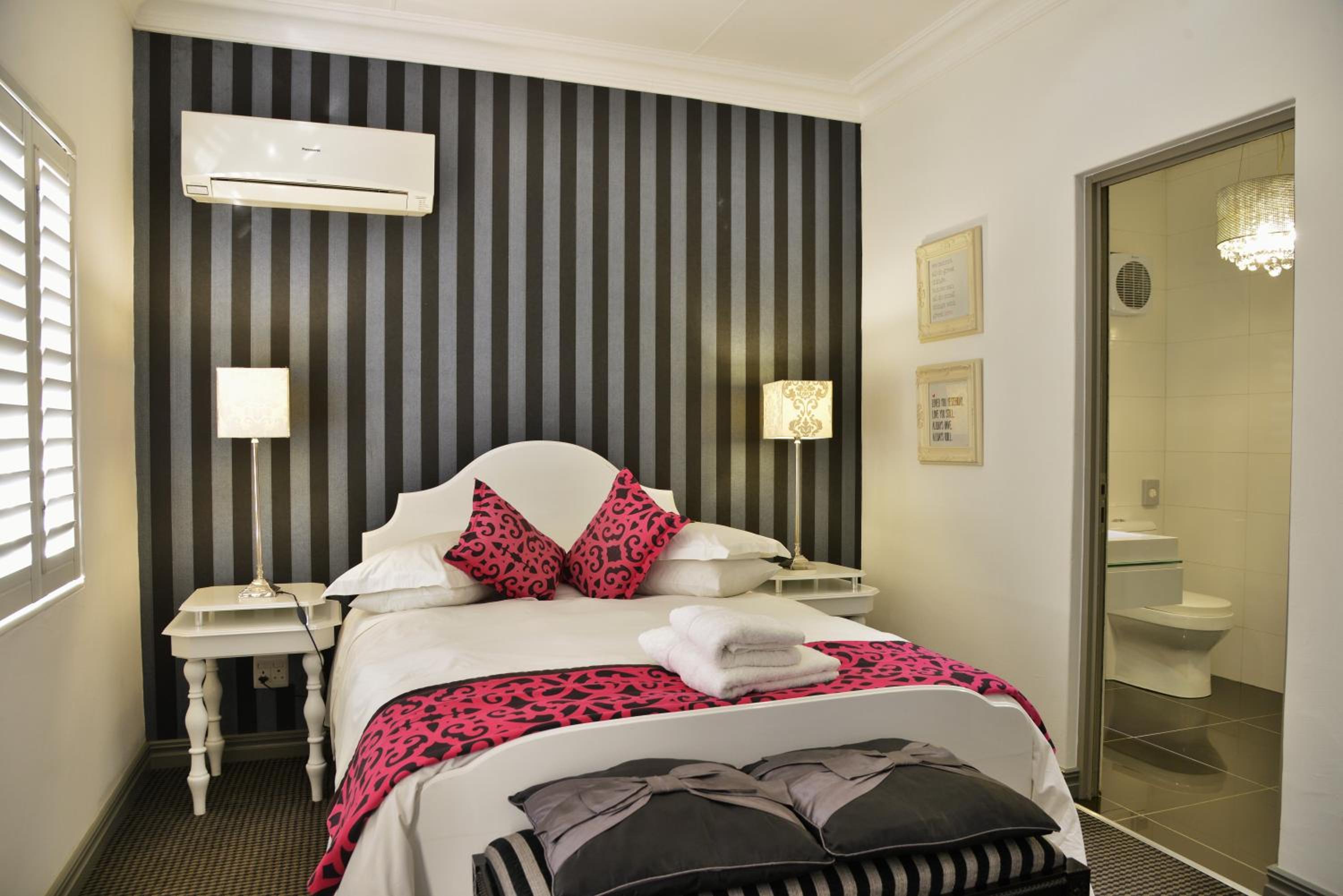 Luxury Double Room - Photo 2