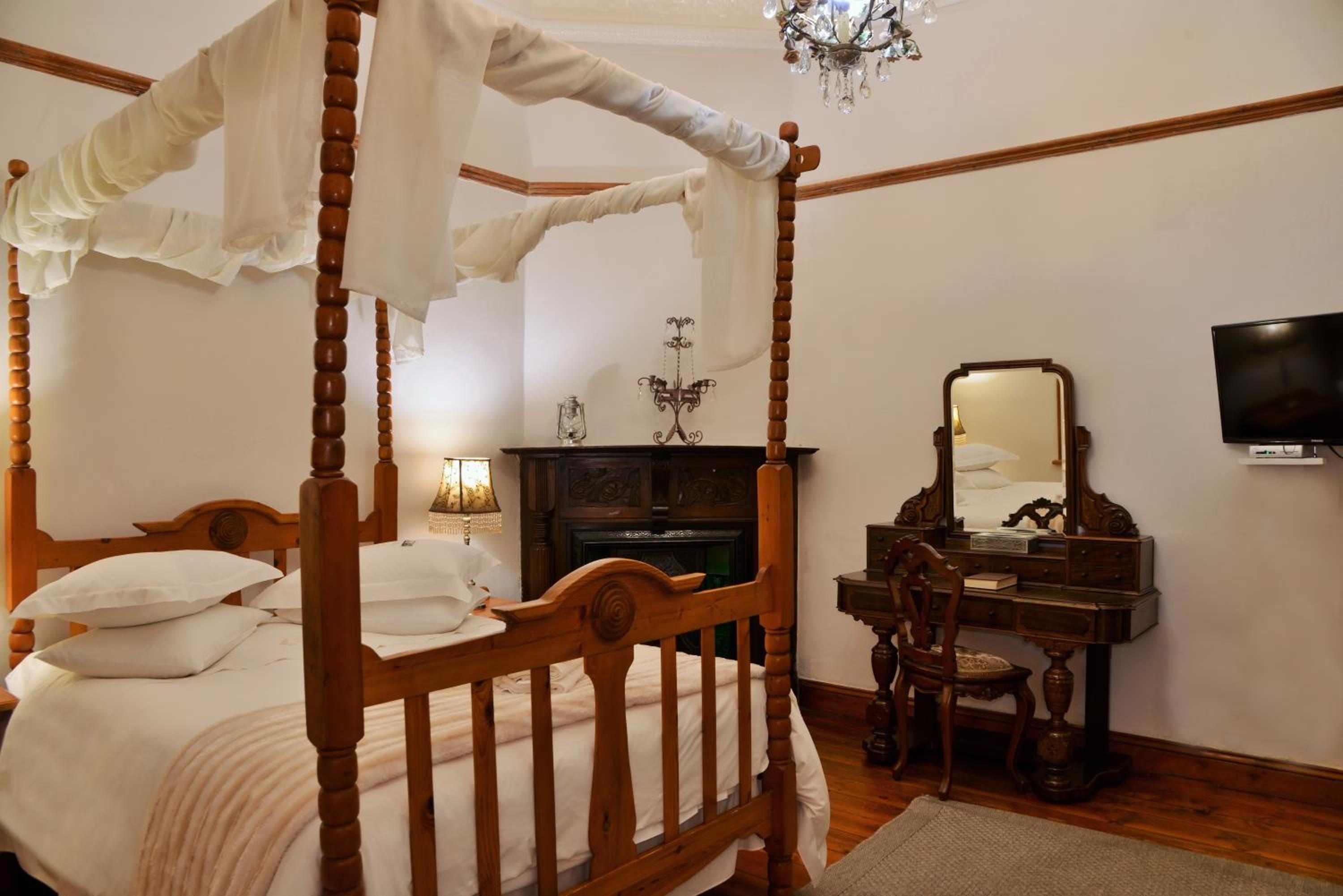 Standard Double Room - Photo 6