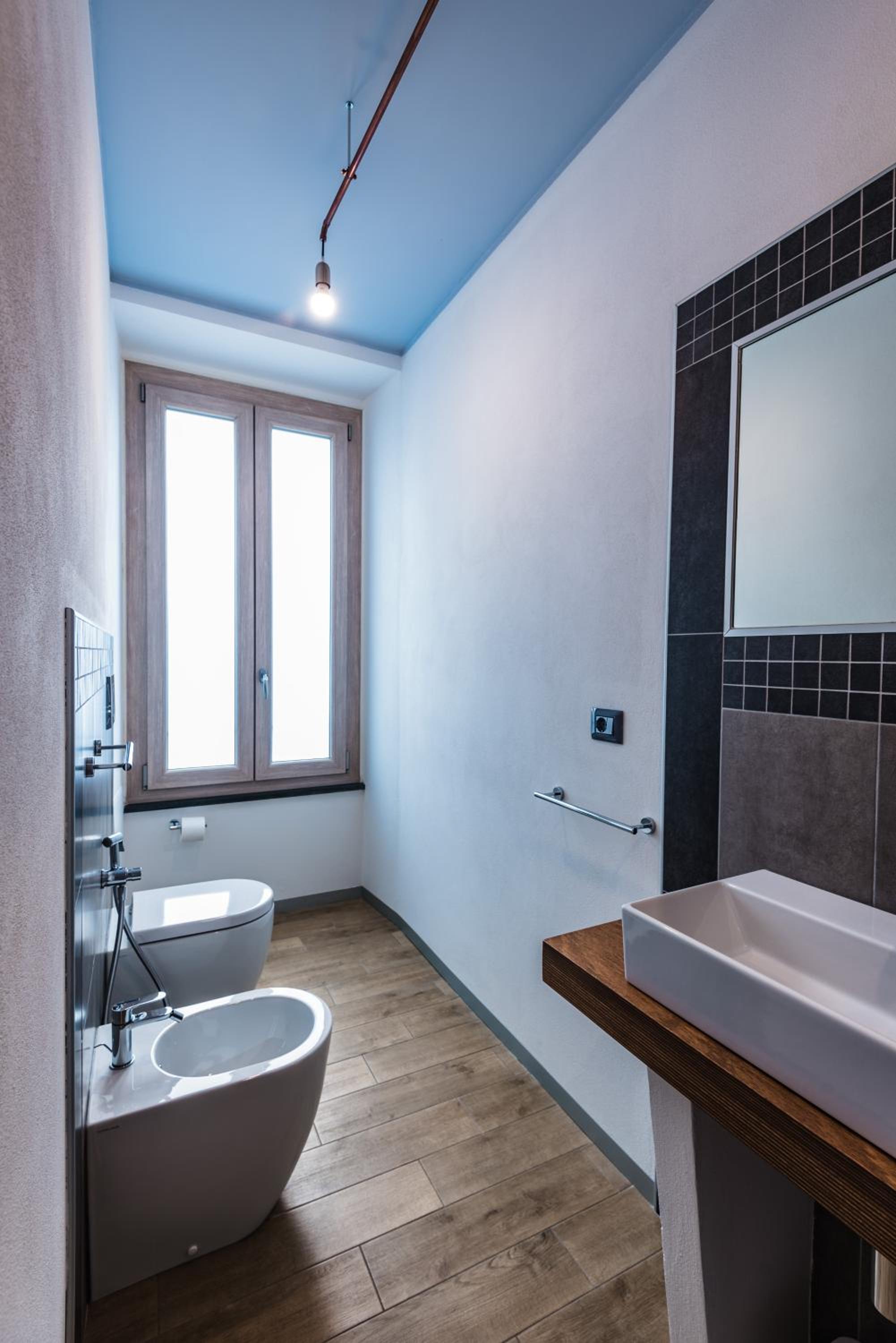 Double Room with Private Bathroom - Photo 2