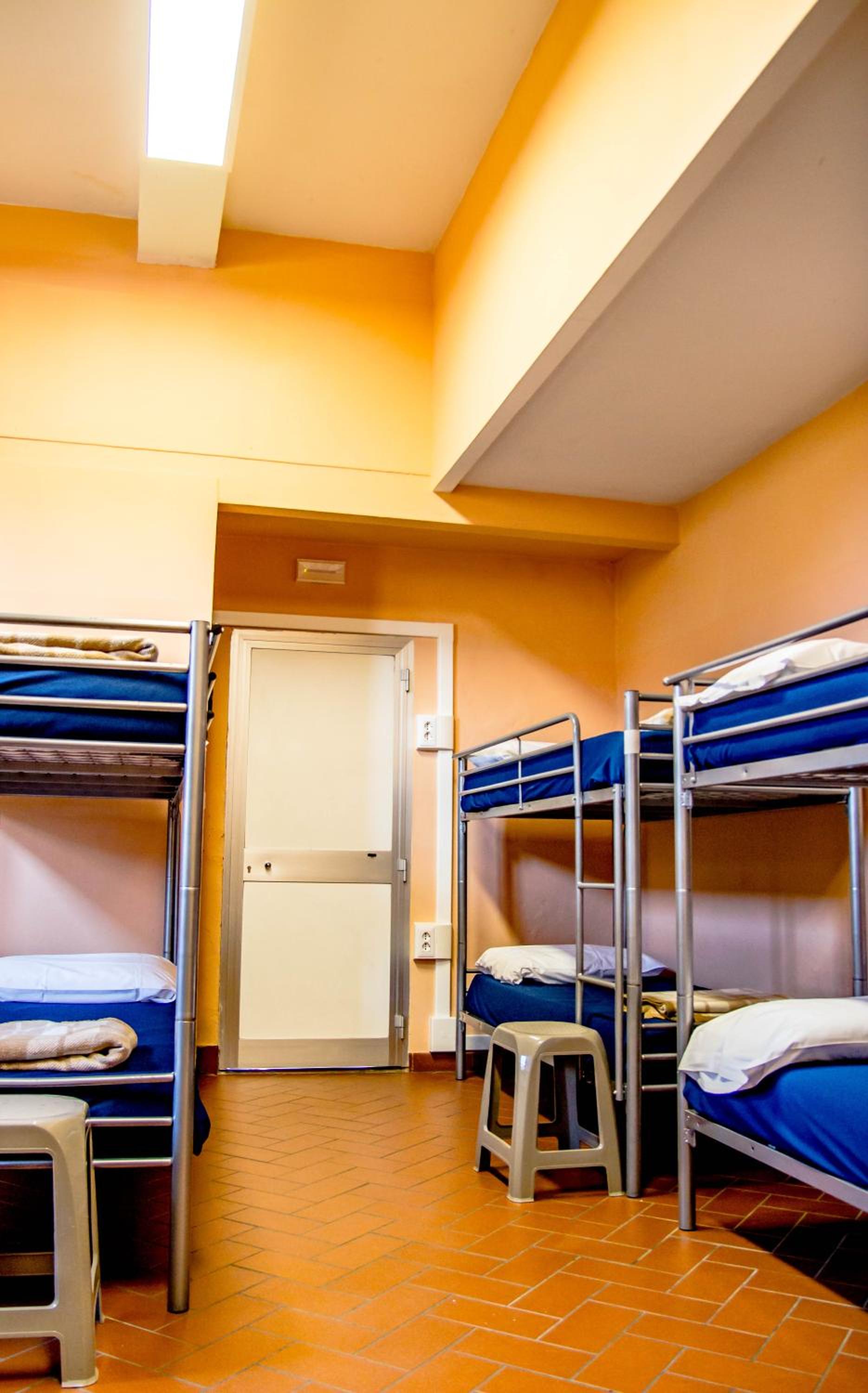 Single Bed in Female Dormitory Room photo 3