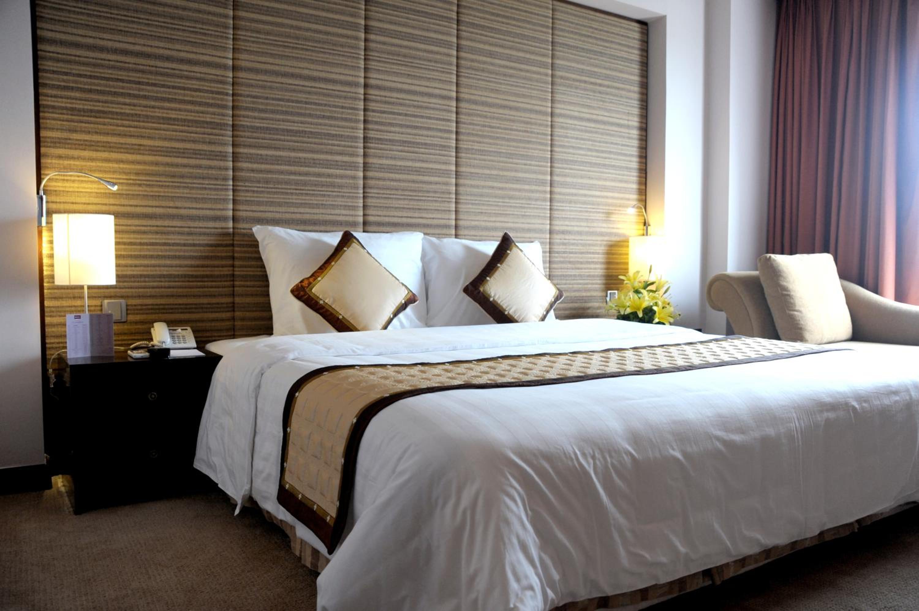 Premium Deluxe King  - Photo 3