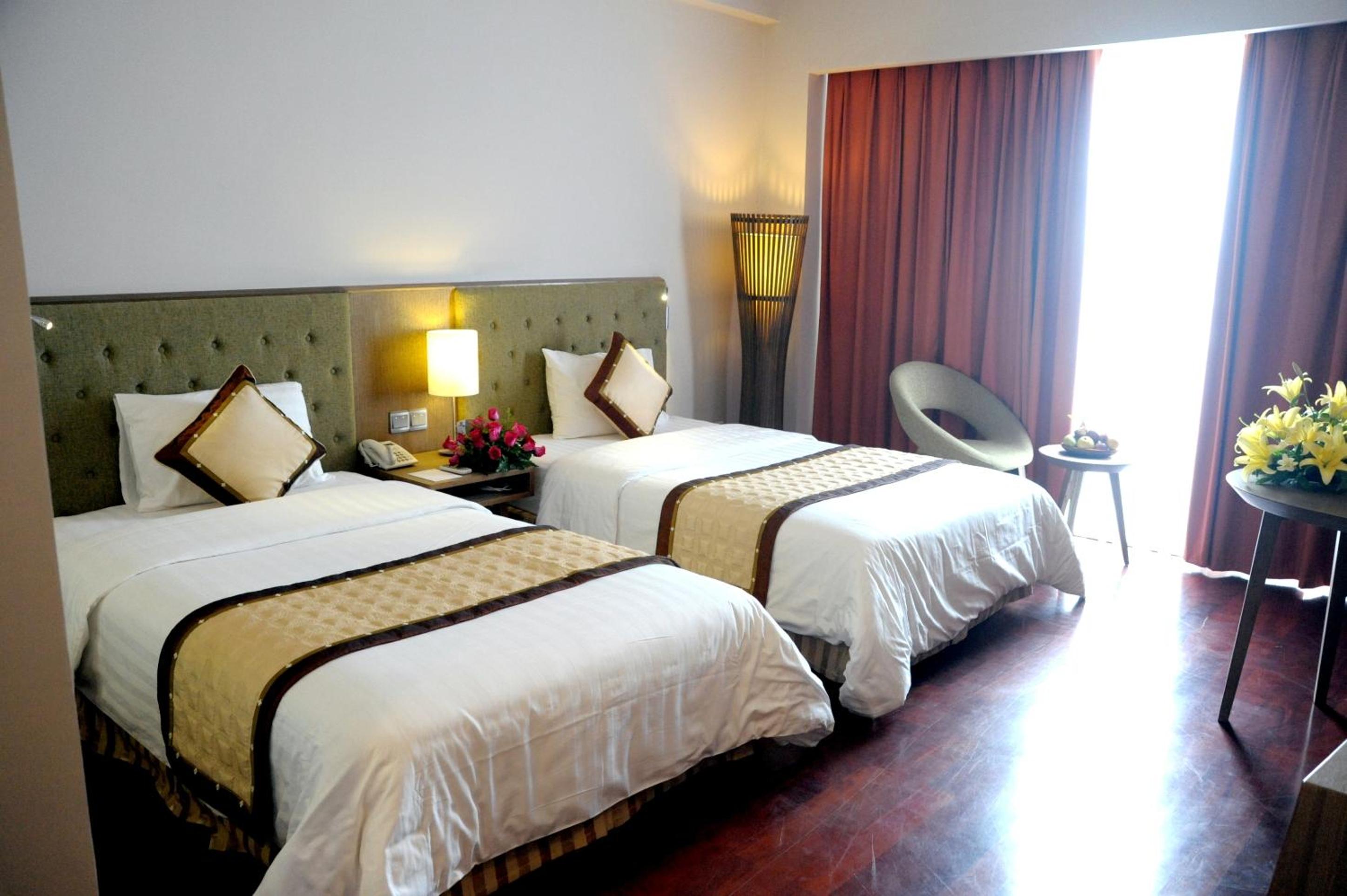 Deluxe Twin Room with River View - Photo 5
