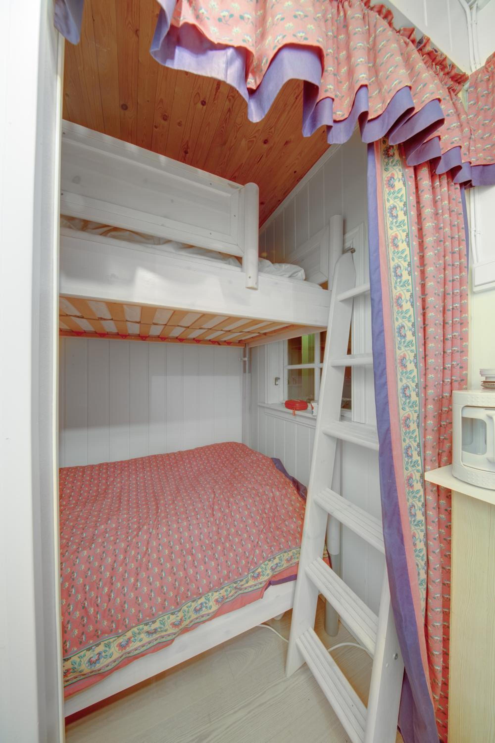 Three-Bedroom Chalet photo 3