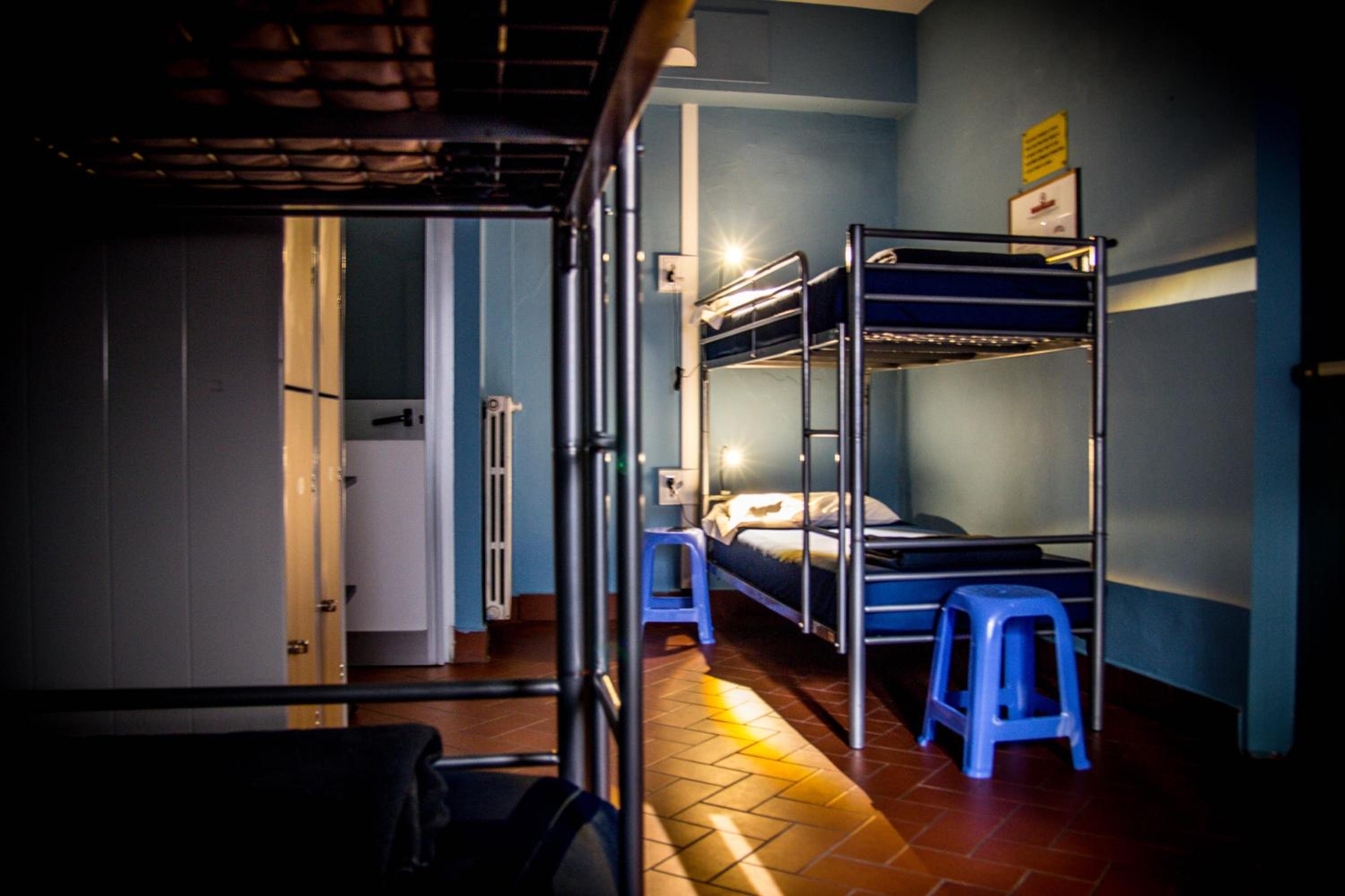 Bed in 4-Bed Mixed Dormitory Room photo 1