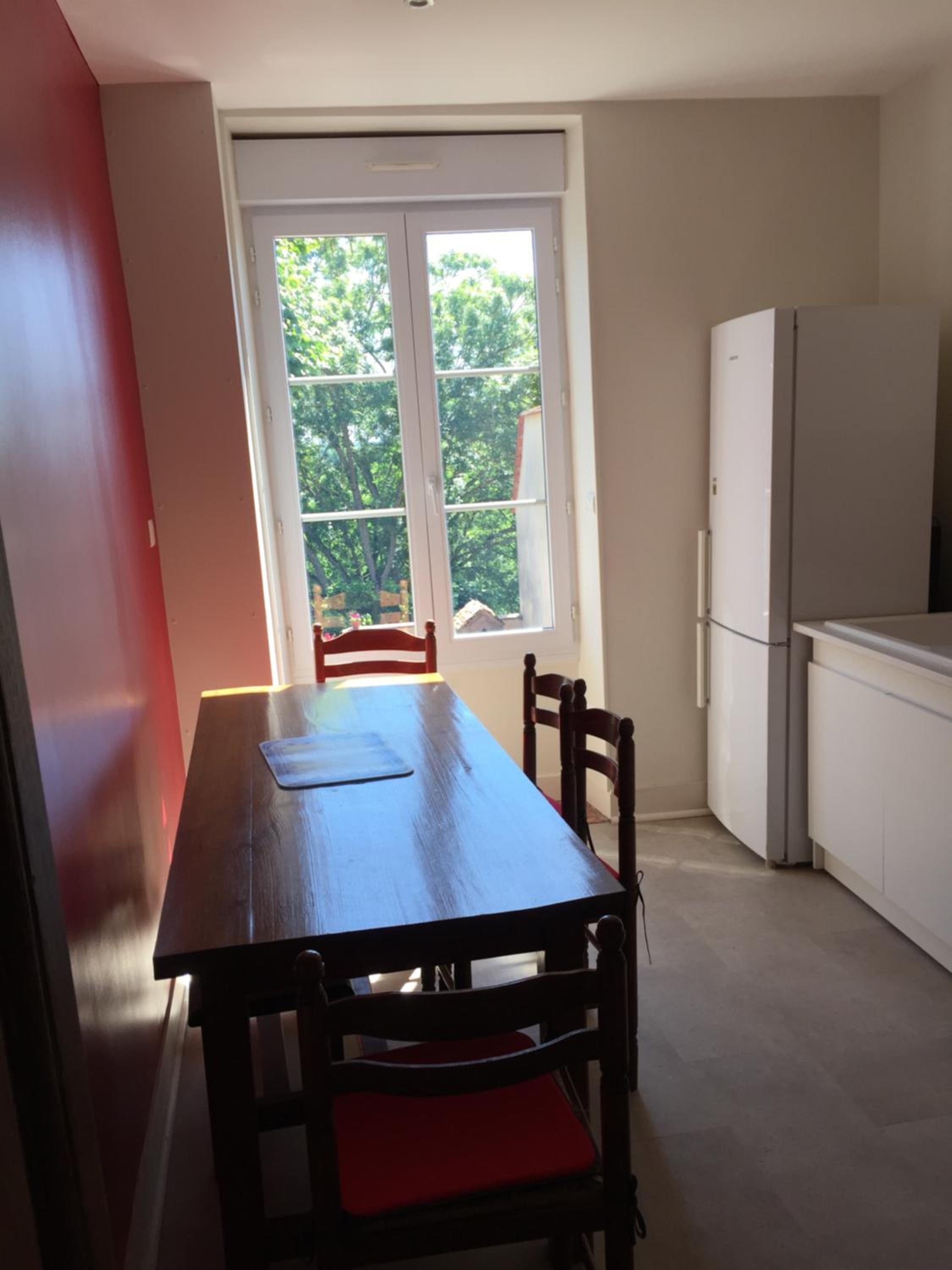 Family Room with Private Bathroom - Photo 3