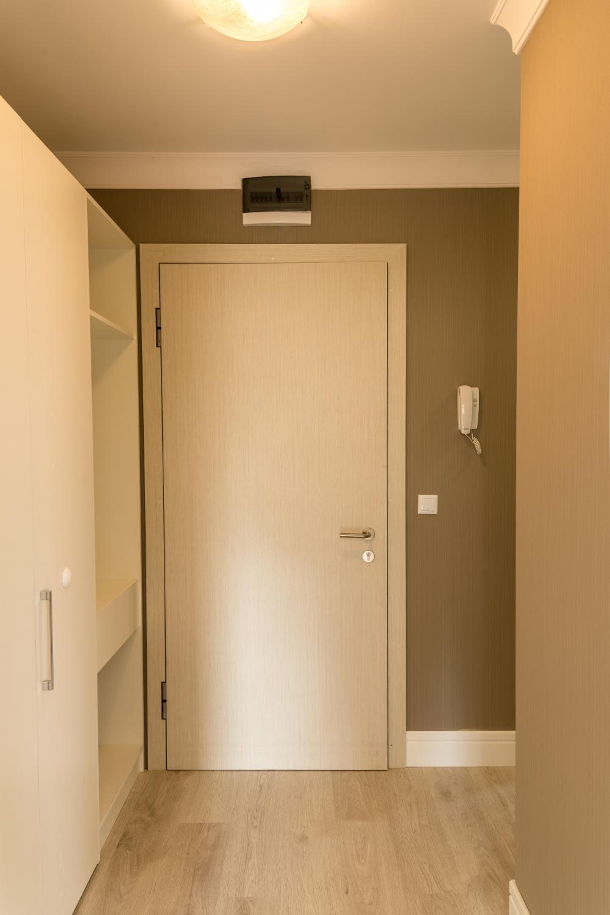 Apartment with Garden View - Photo 8