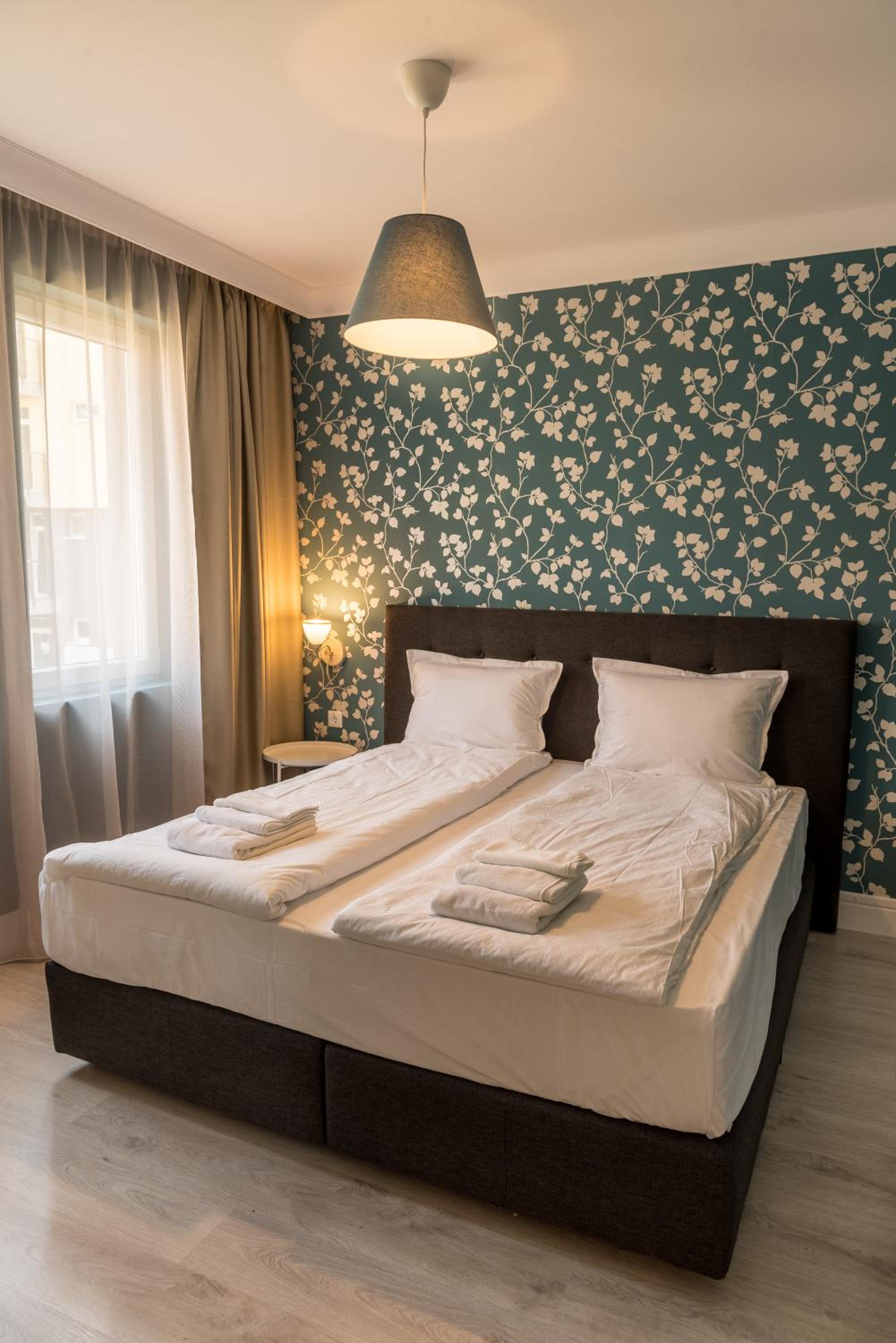 Two-Bedroom Apartment - Photo 8