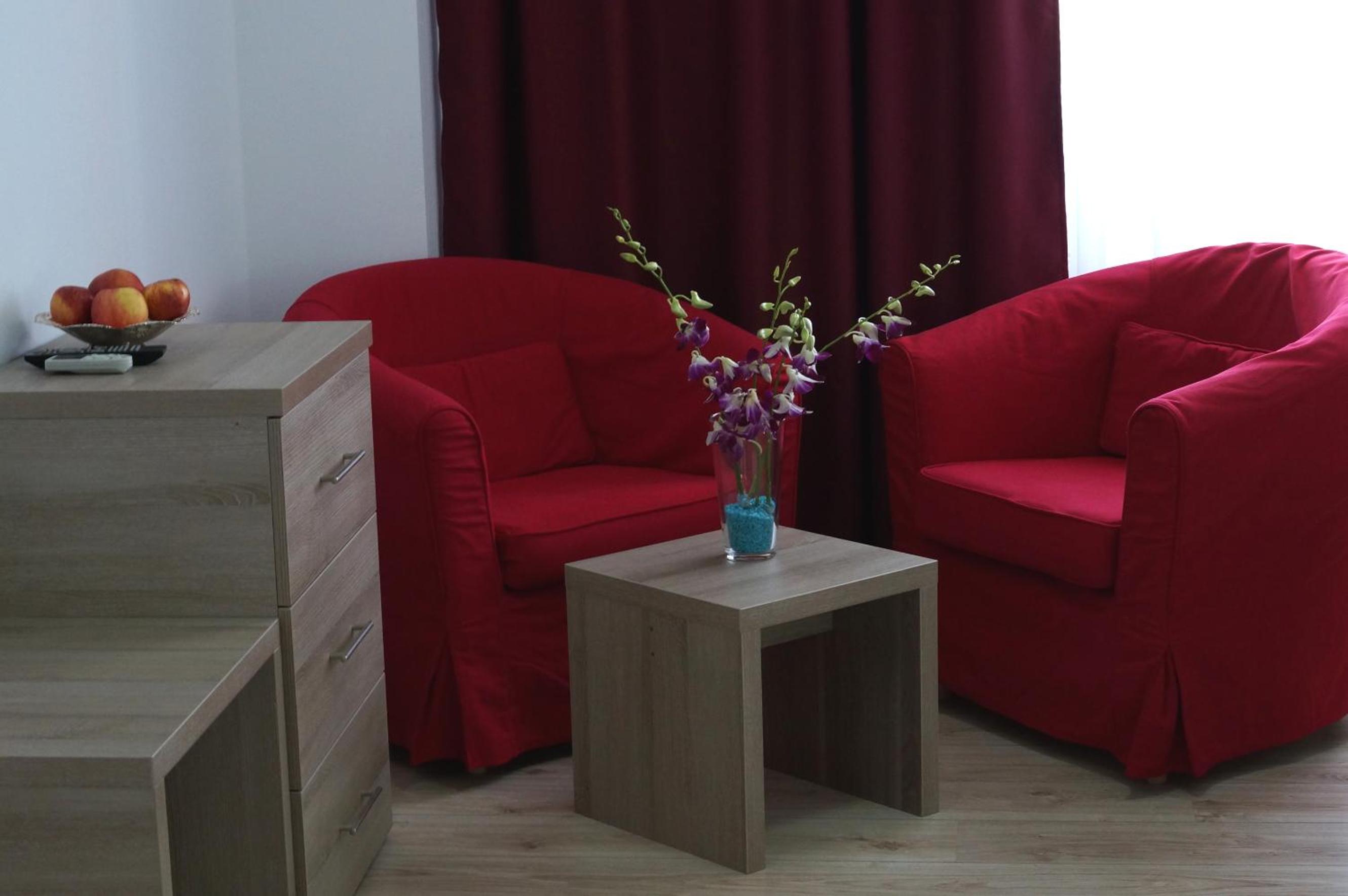 Twin Room - Photo 7