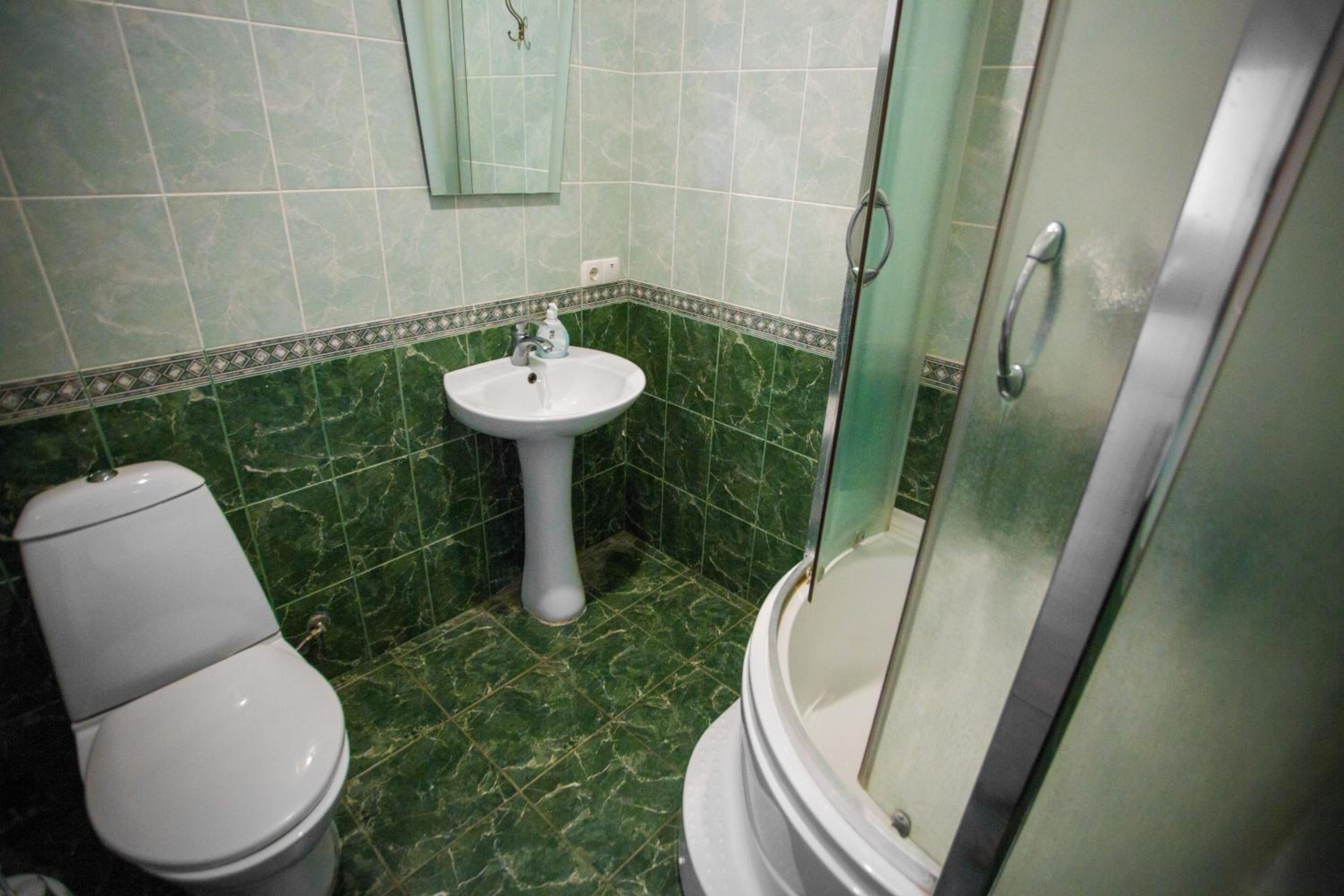 Deluxe Double Room with Two Double Beds photo 2