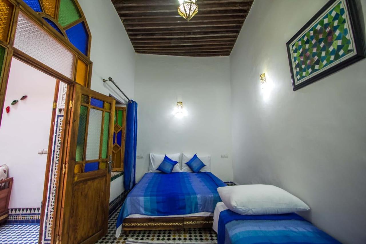 Triple Room with Bathroom - Photo 4