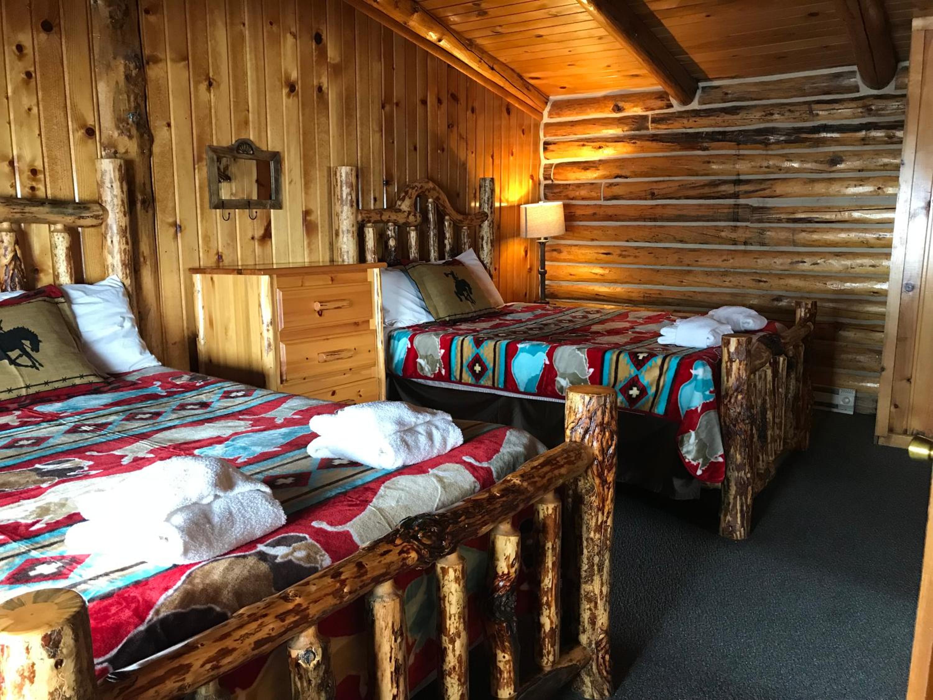 Deluxe Family Suite photo 2