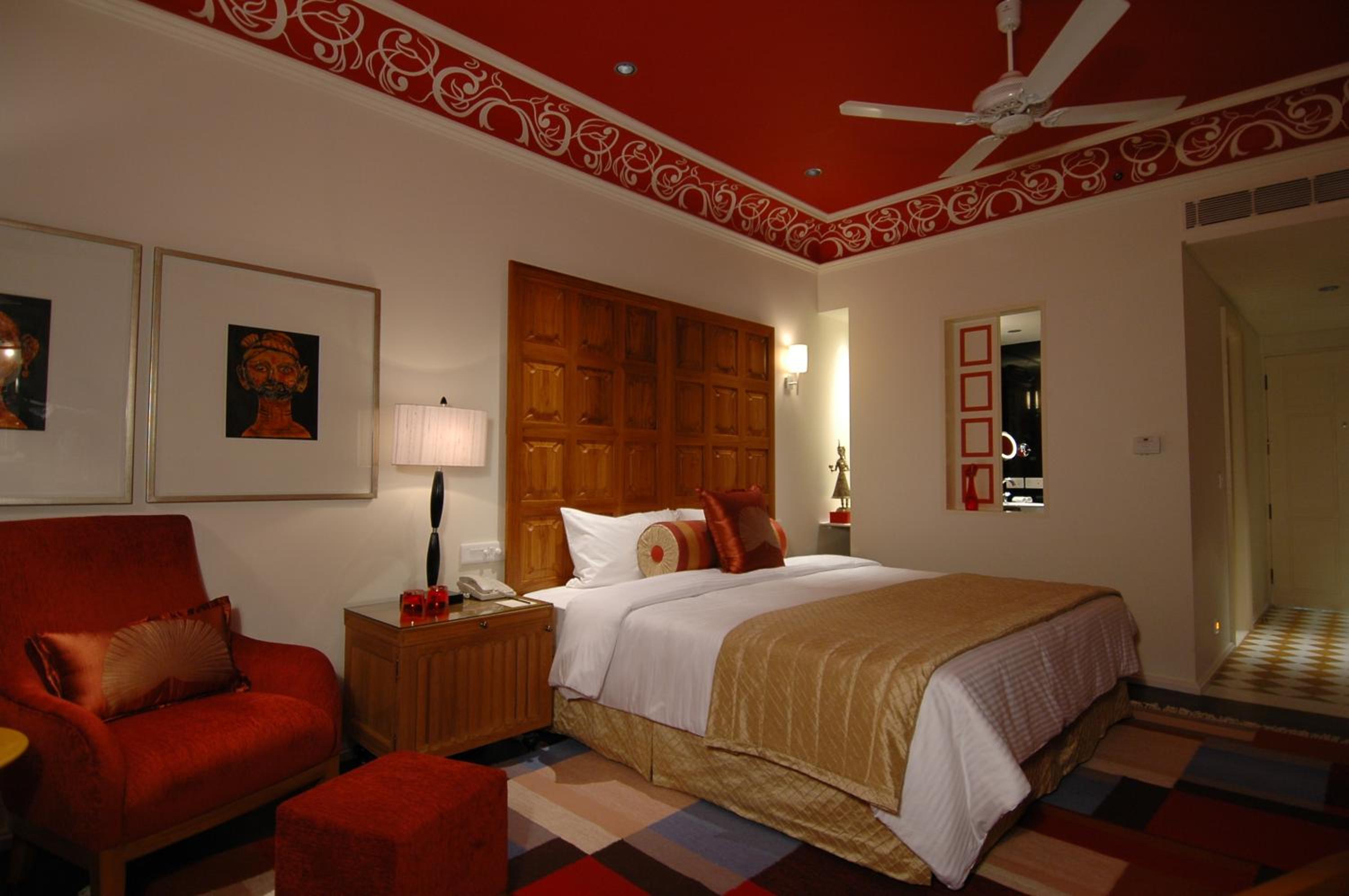 Luxury Room City View