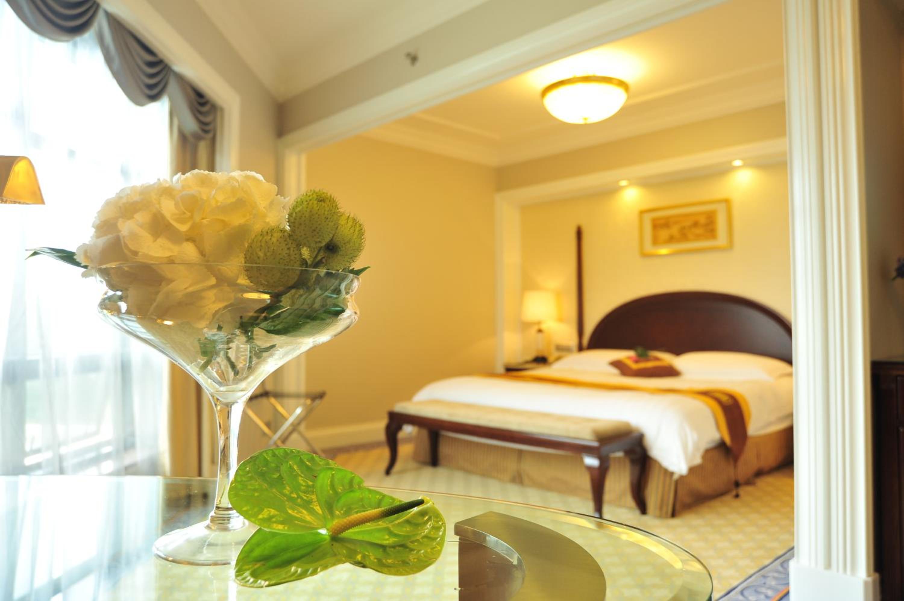 Premier Business Double Room City View