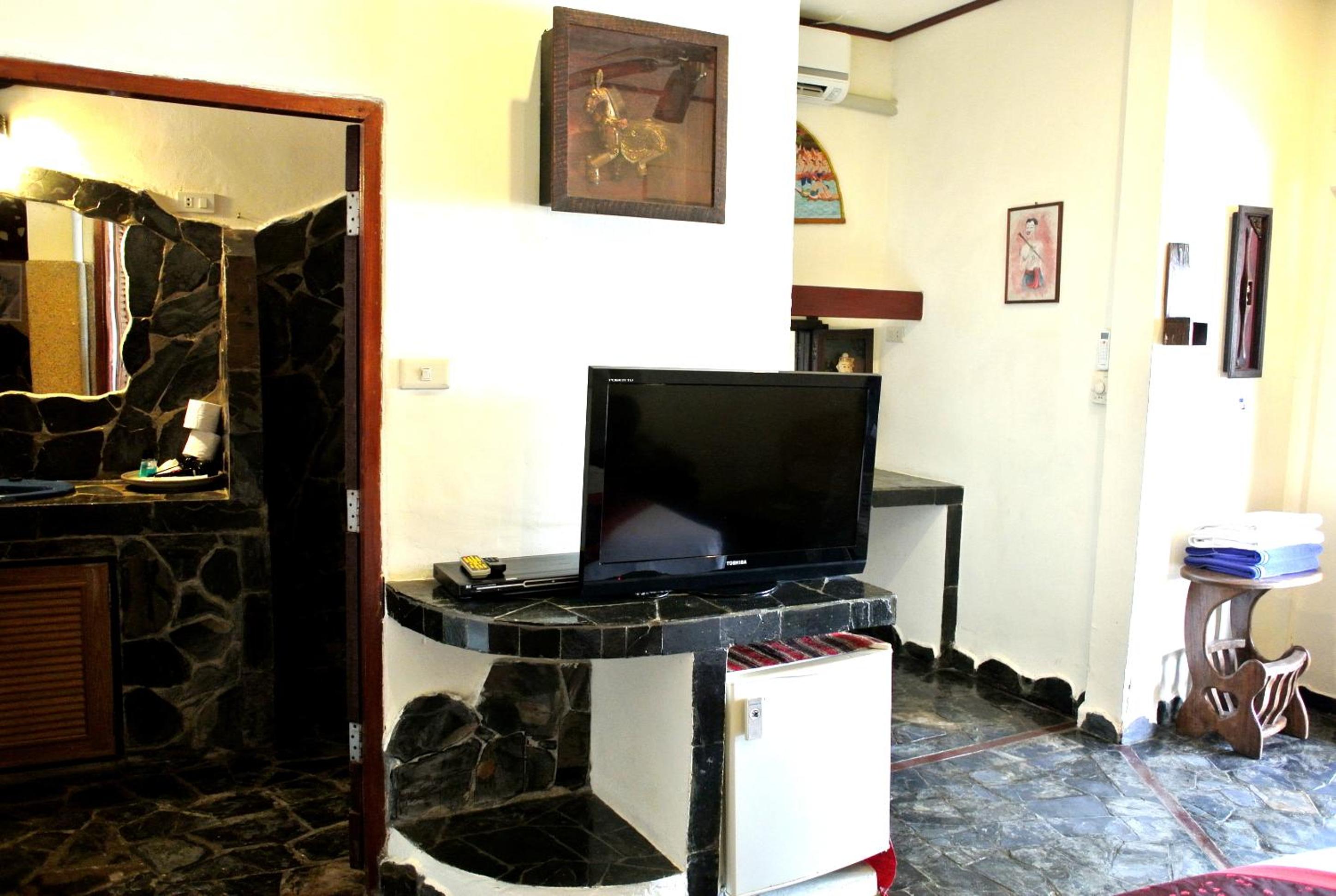 Superior Bungalow photo 2