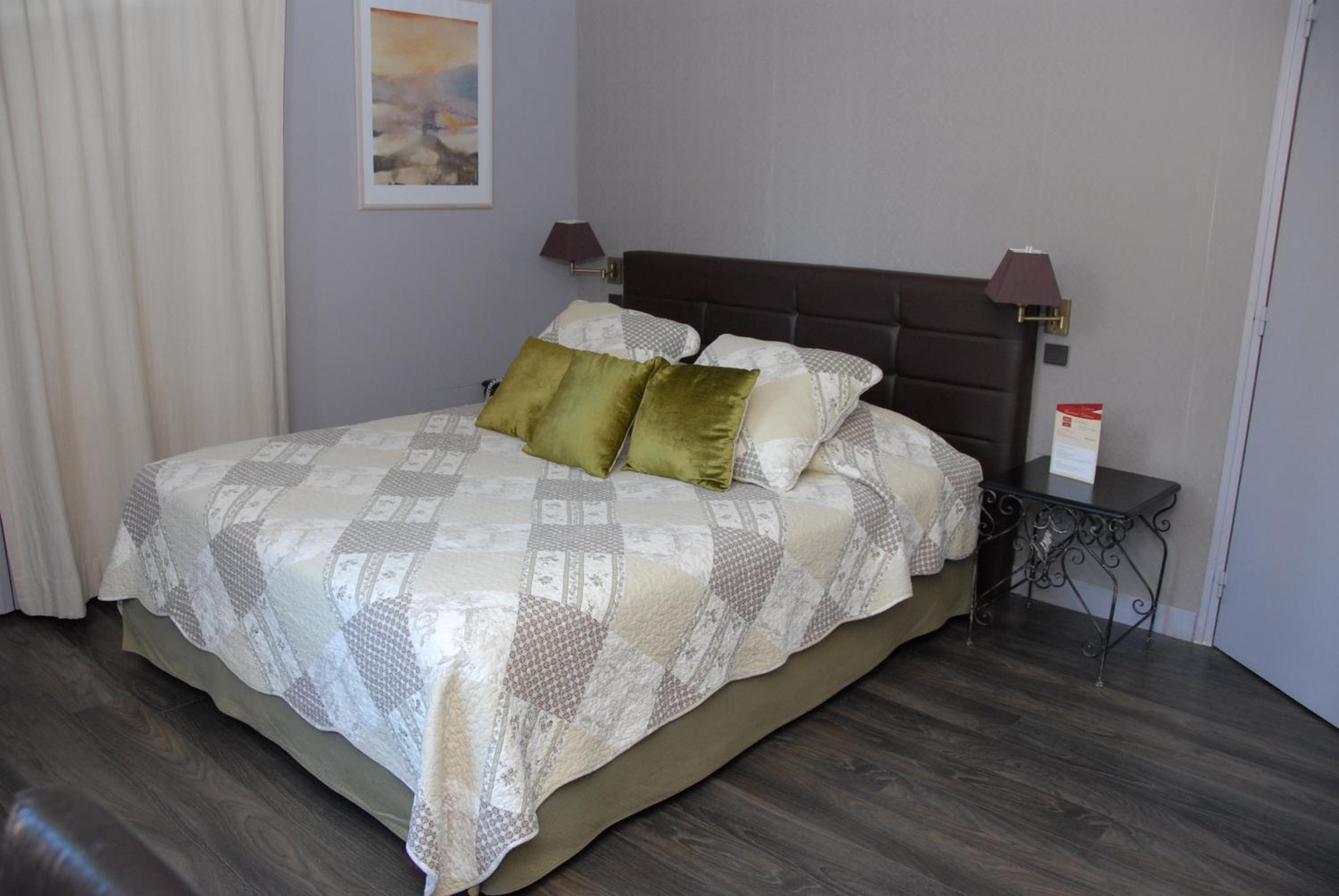Classic Double Room photo 2