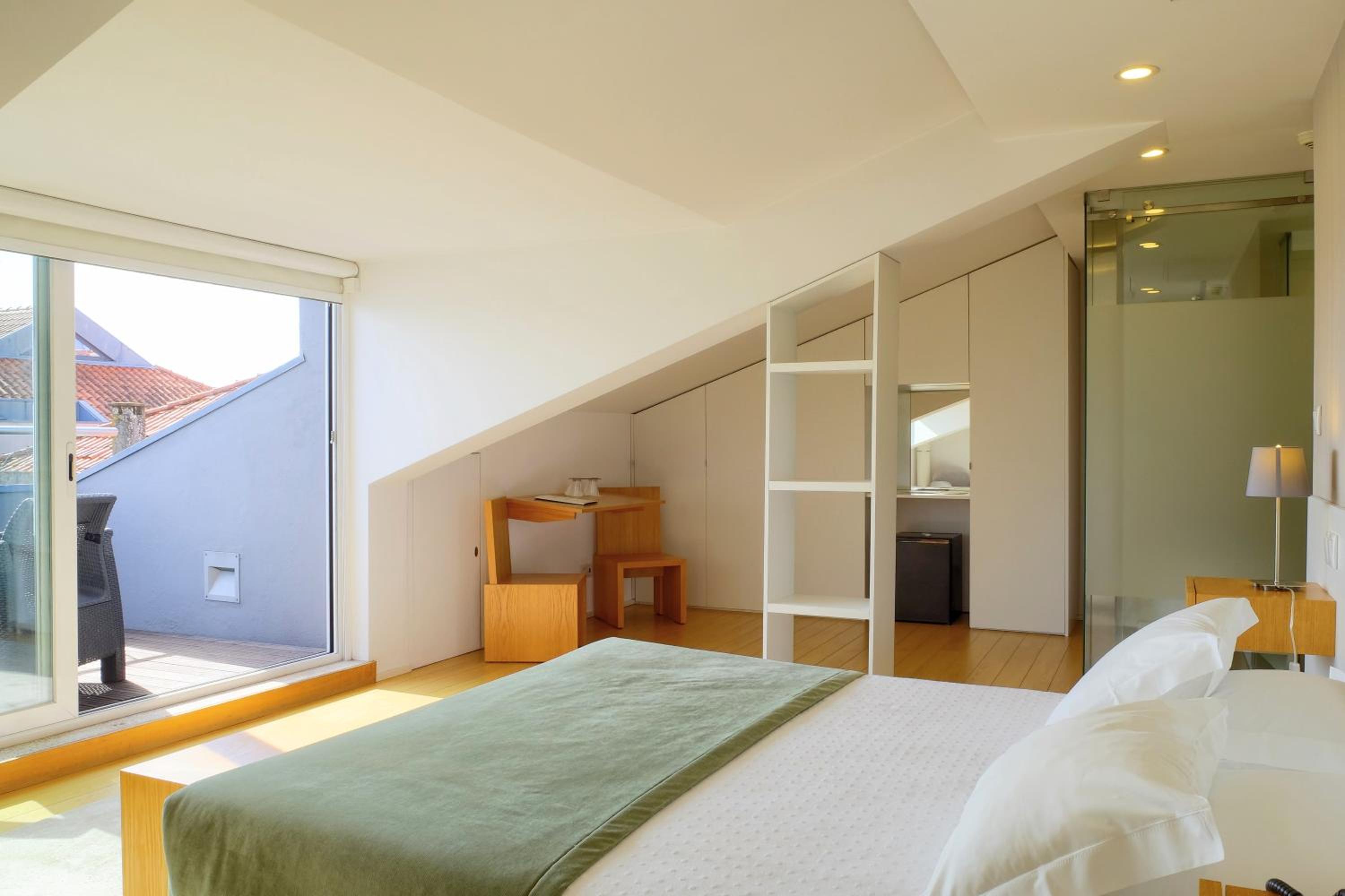 Junior Suite with Balcony photo 1