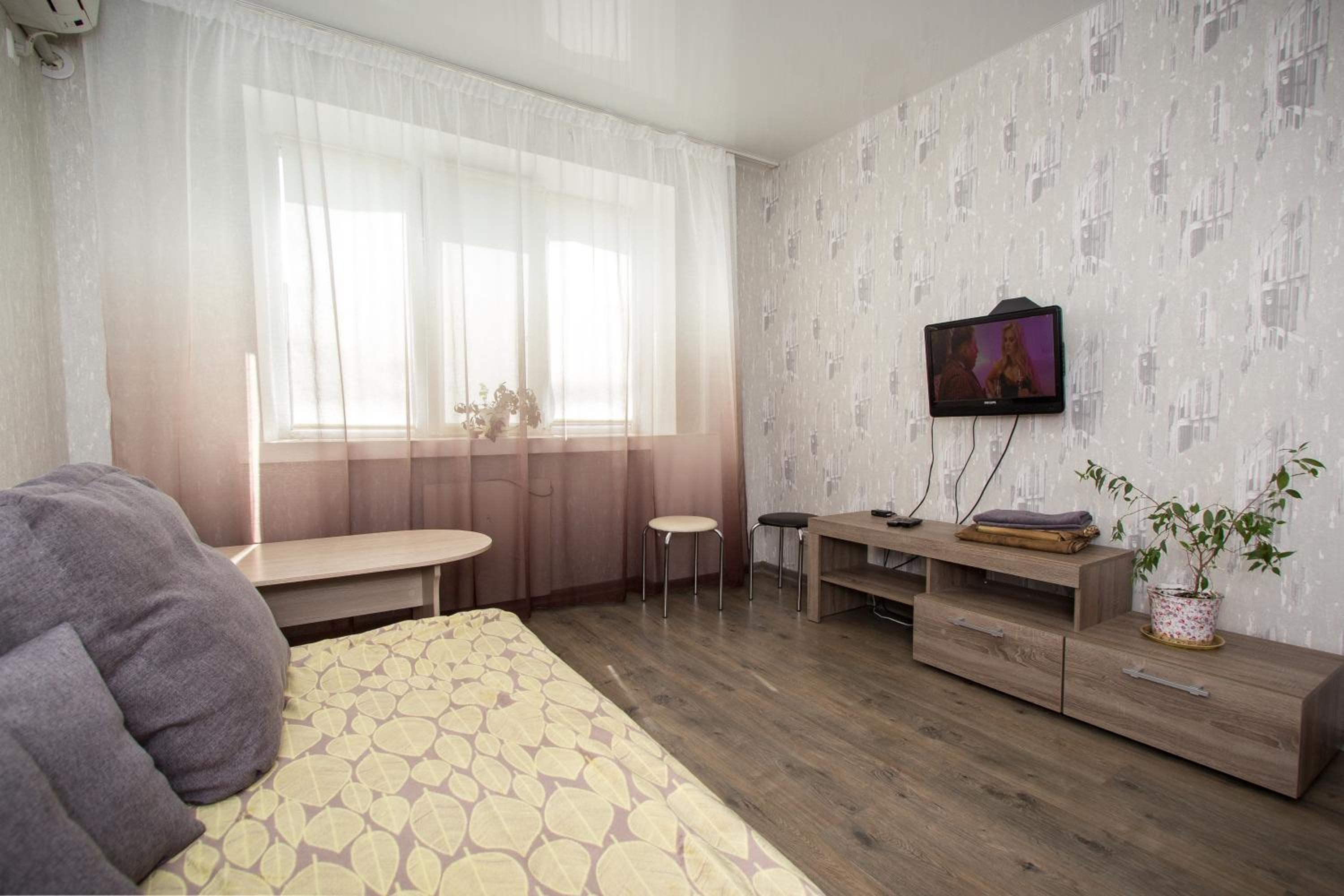 Studio Apartment photo 1