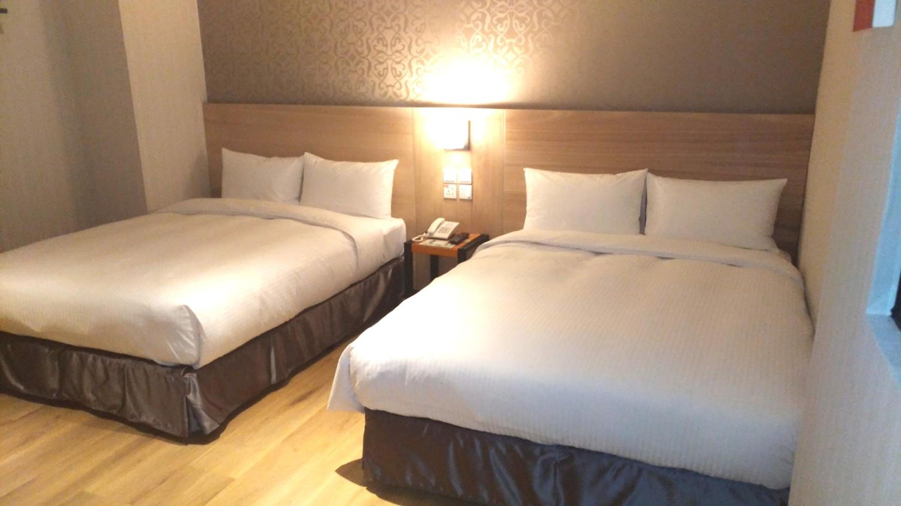 Deluxe Queen Room with Two Queen Beds