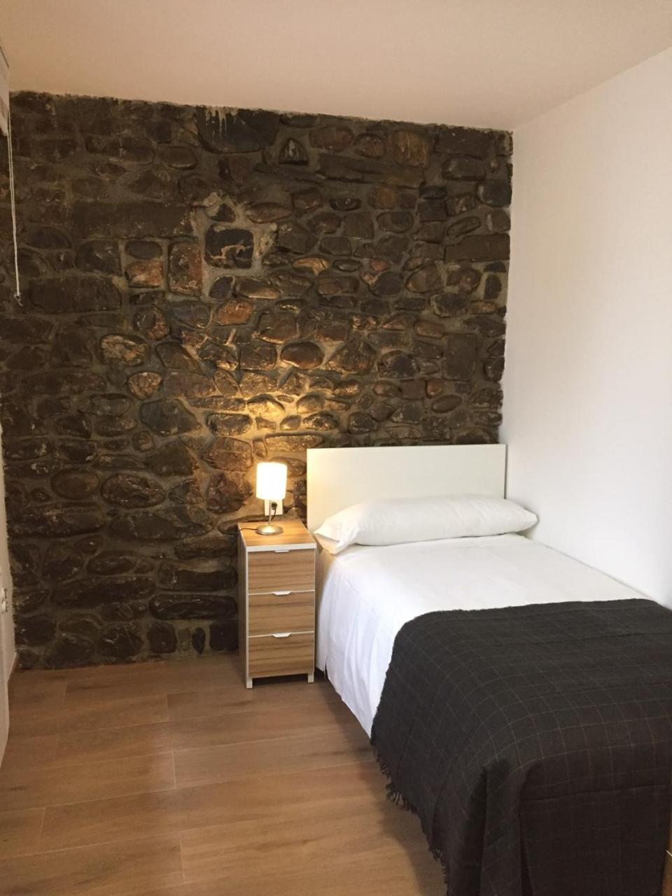 Three-Bedroom Apartment - Photo 3