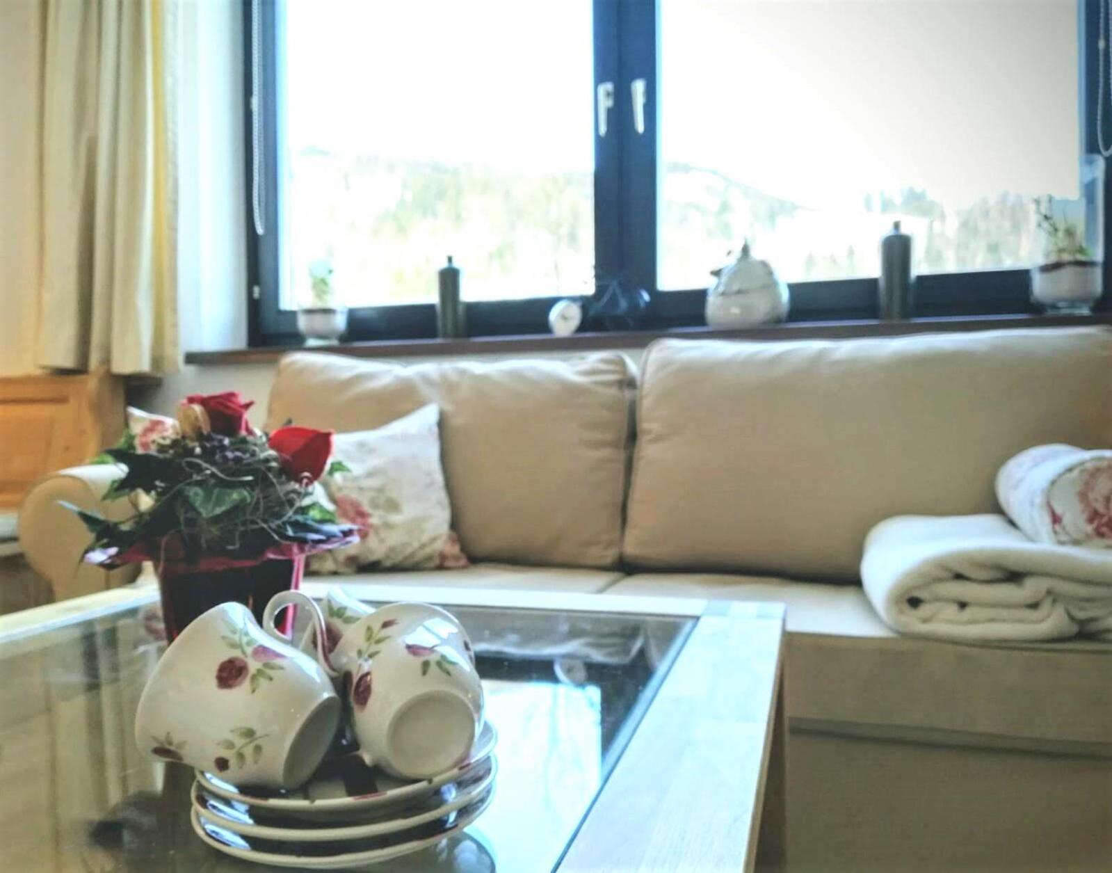 Apartment with Balcony photo 3