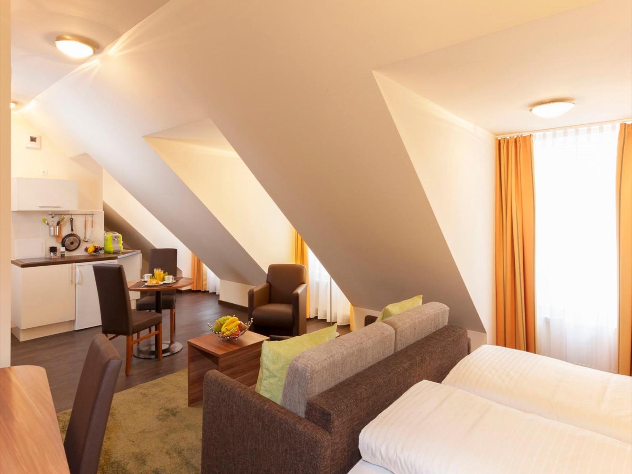 Deluxe Apartment
