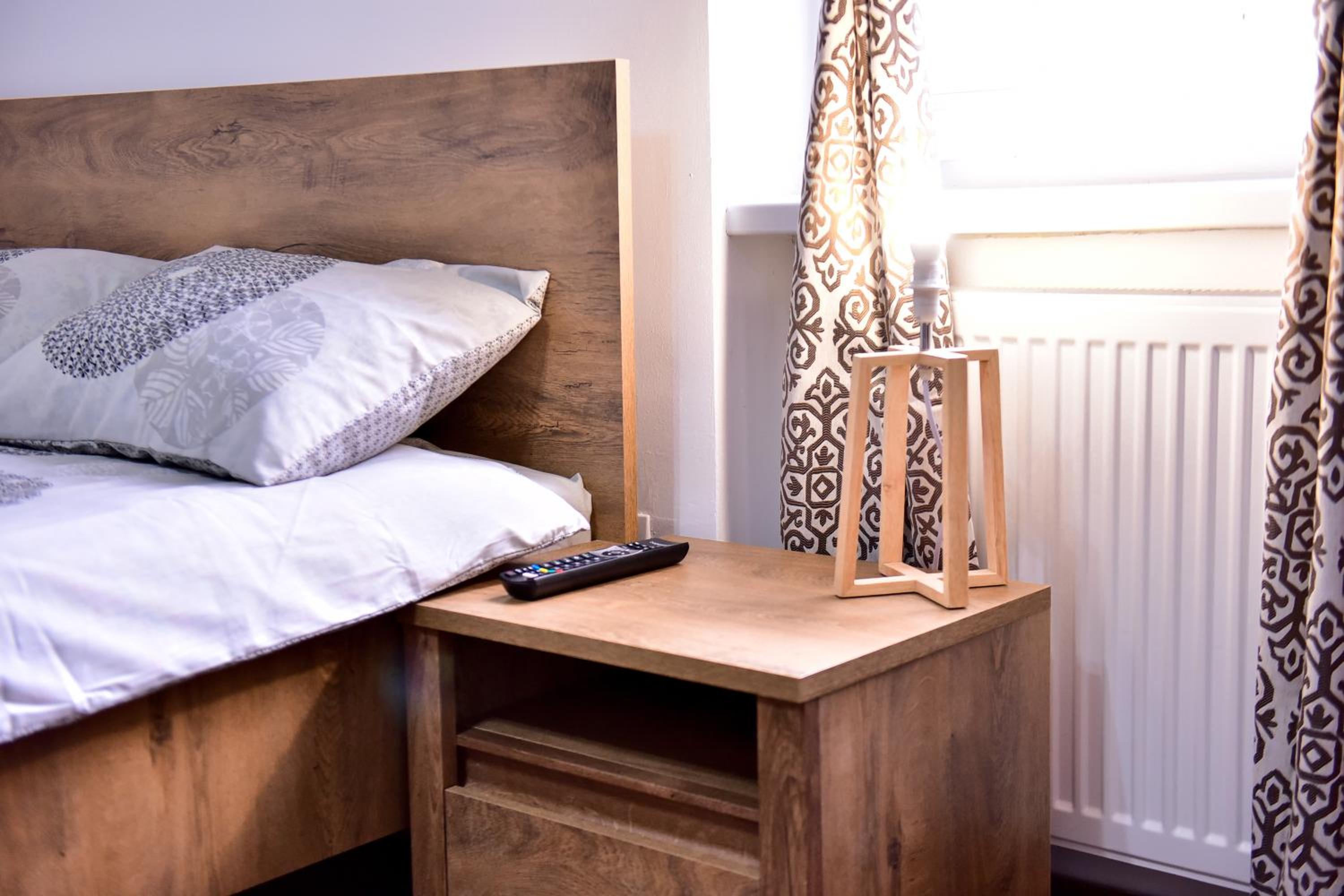 One-Bedroom Apartment - Photo 1