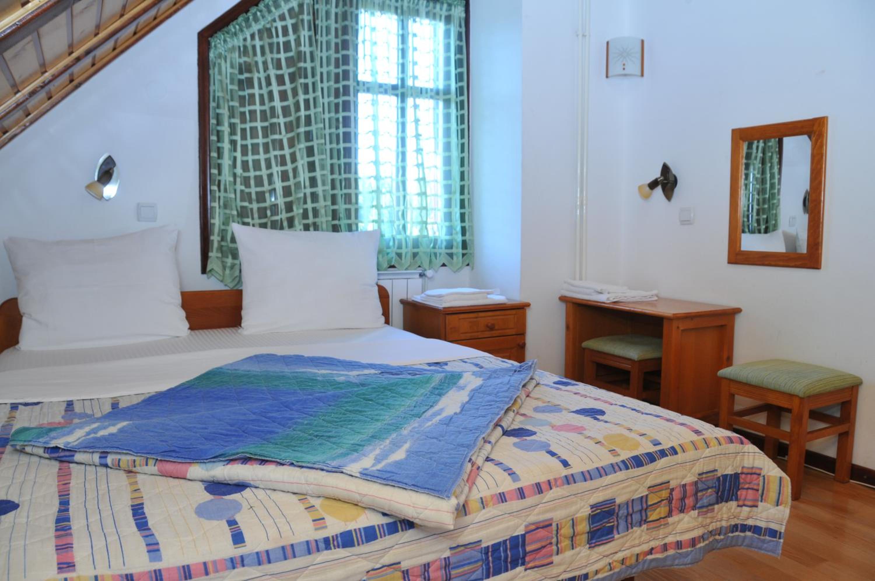 Deluxe Double Room with Balcony photo 1