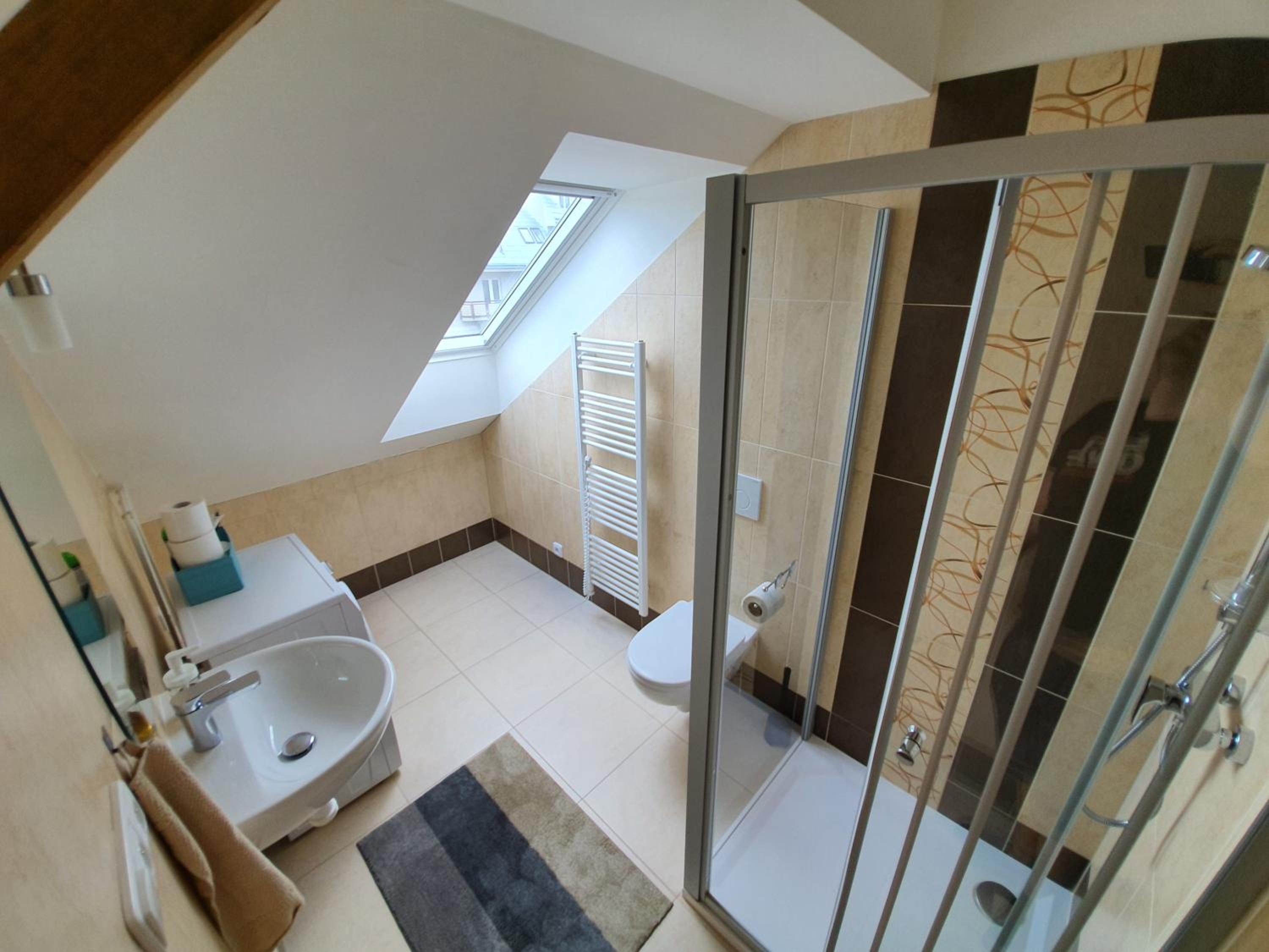 Apartment - Photo 12