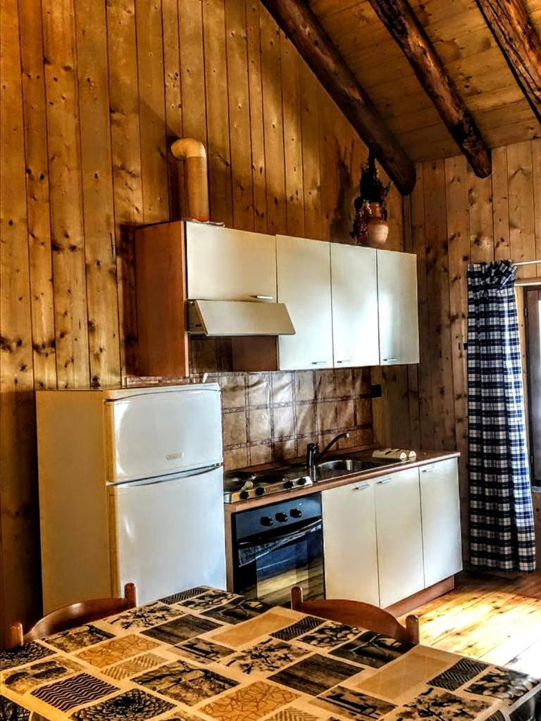 Apartment with Terrace - Photo 12
