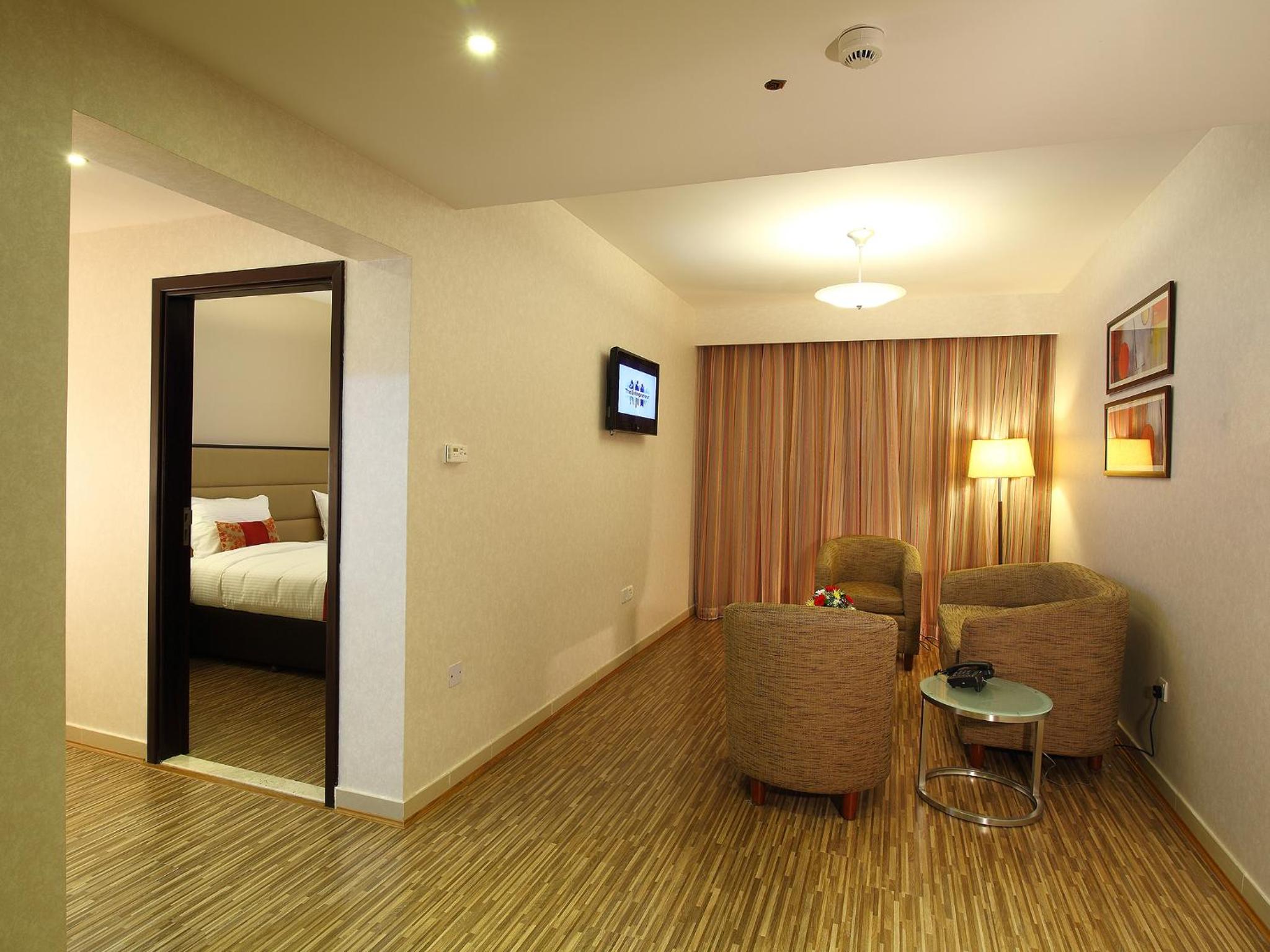 Executive Suite photo 1