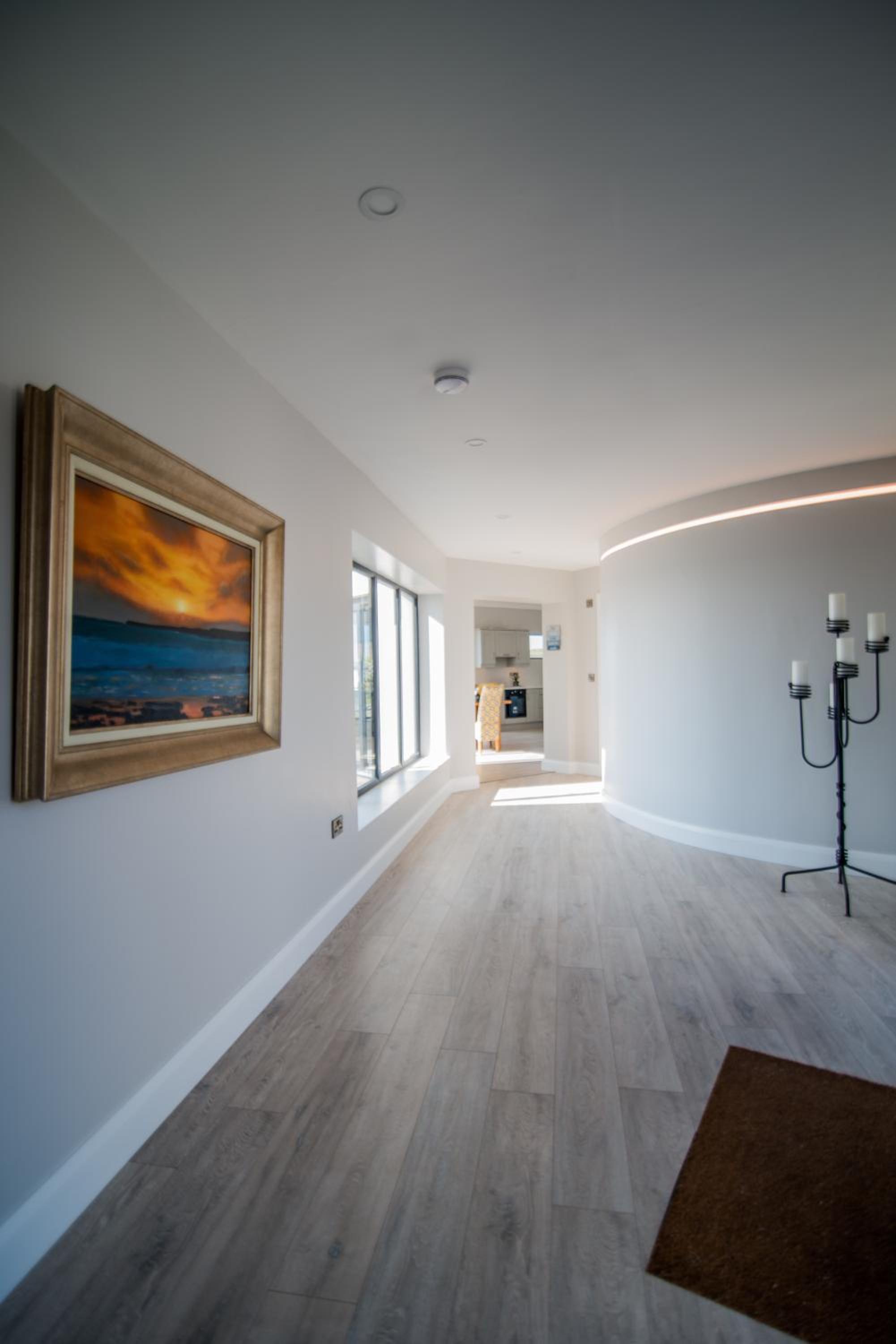 Three-Bedroom House photo 2