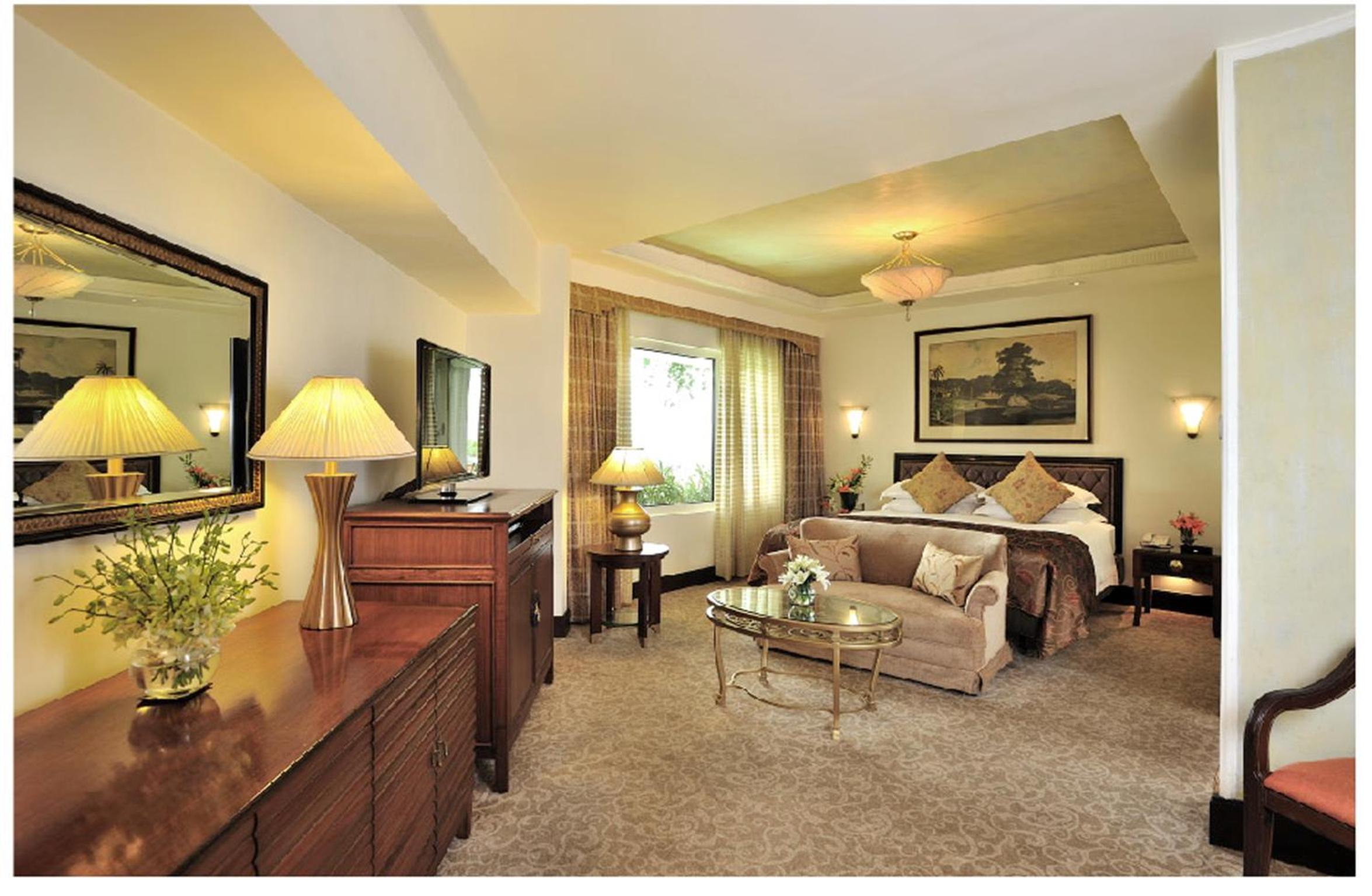 Premium Suite 1 Bedroom - Photo 3