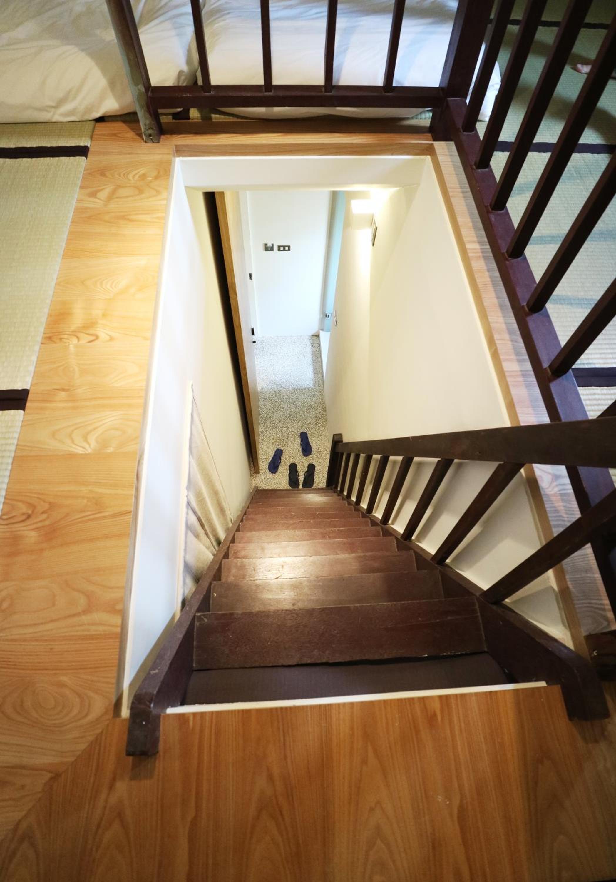 Duplex Suite - Photo 2