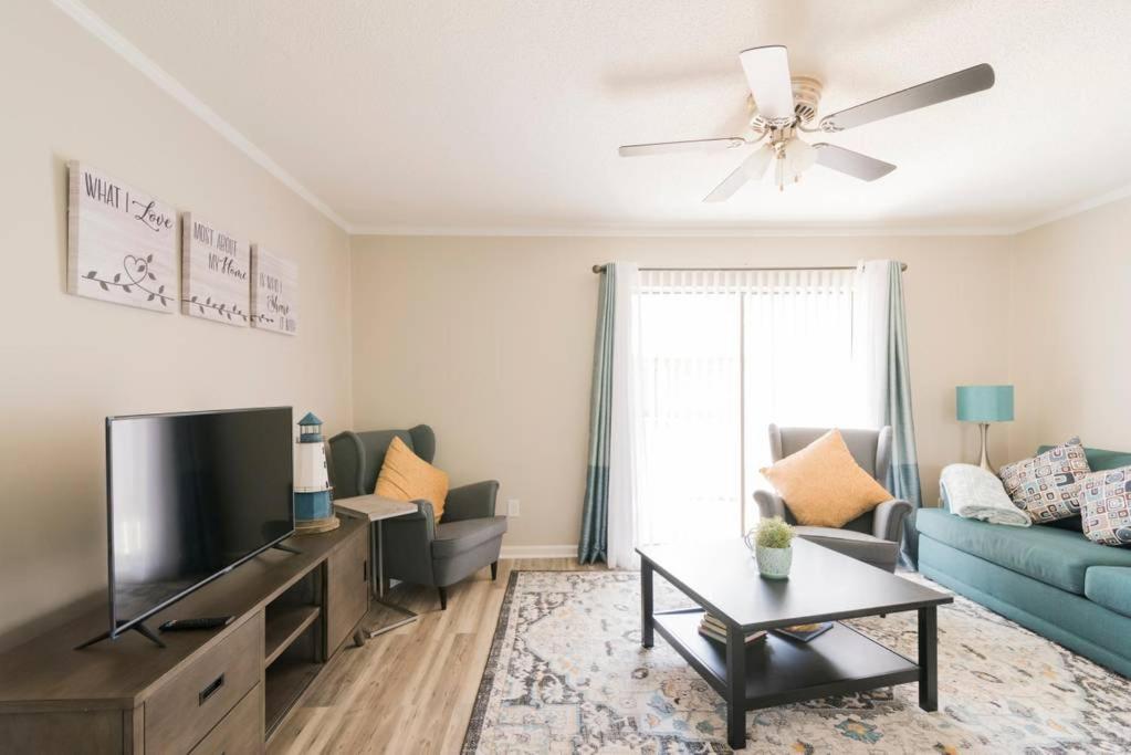 Two-Bedroom Apartment photo 1