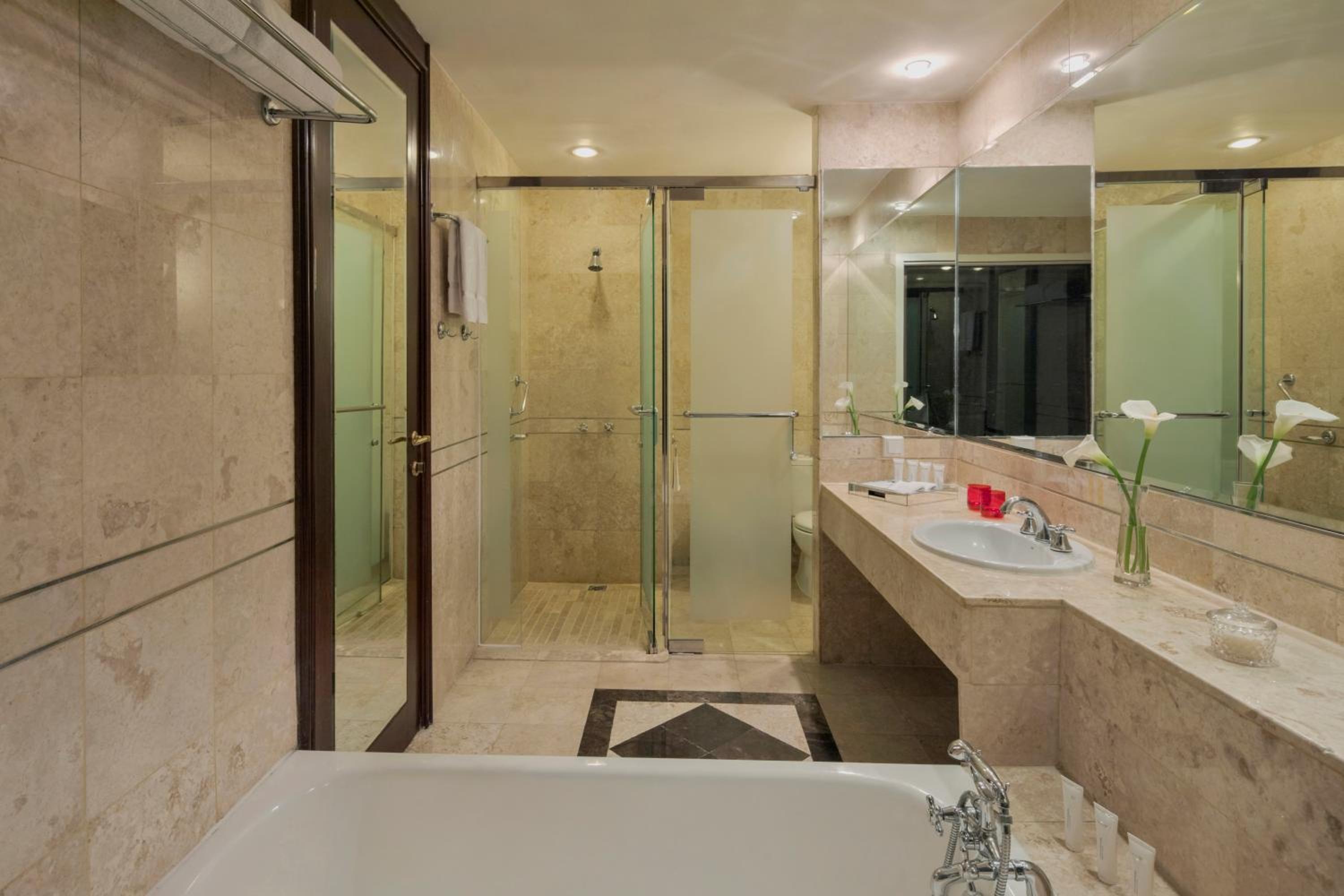 Junior Suite Red Level - Photo 4