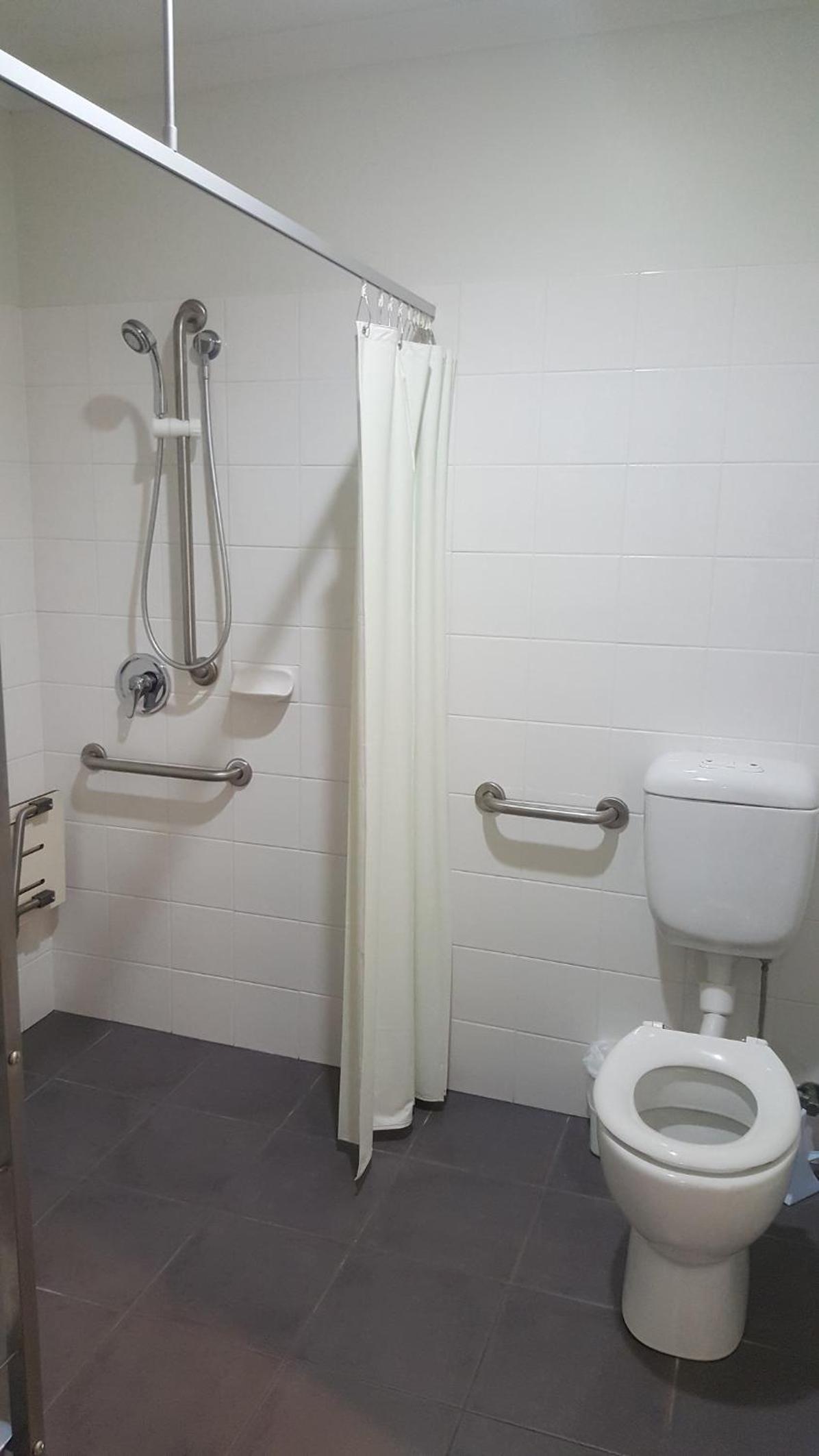 Studio Apartment - Photo 4