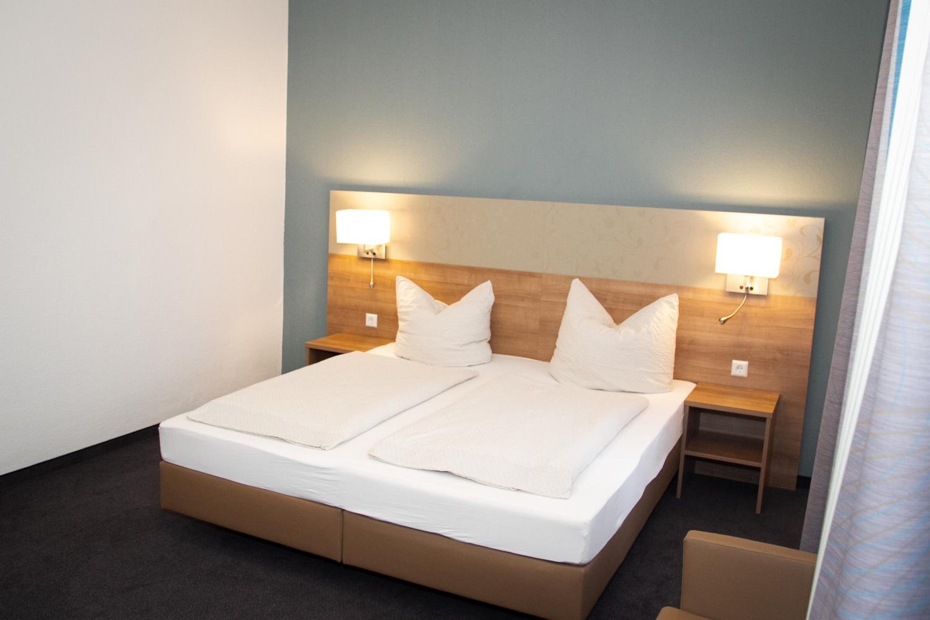 Standard Double Room photo 3