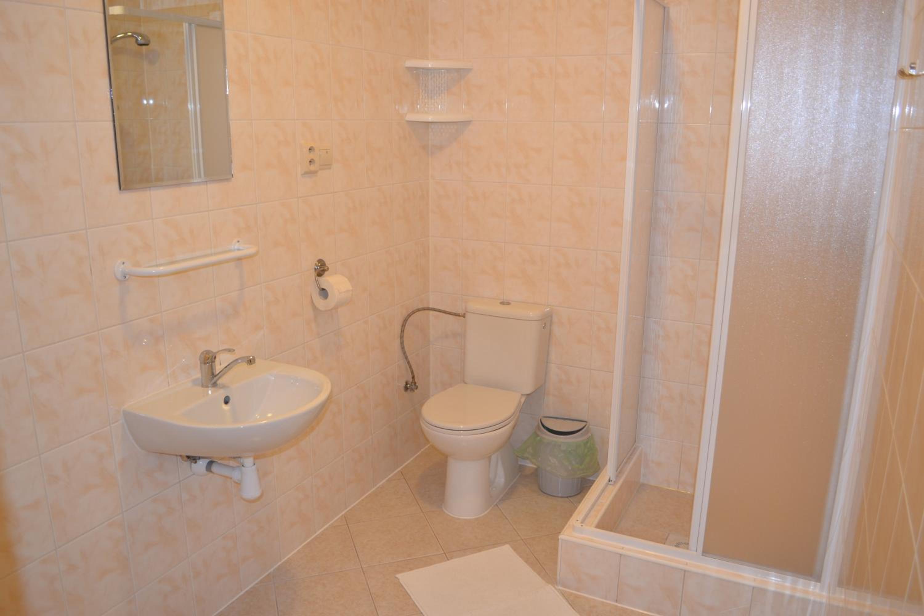Single Room photo 2