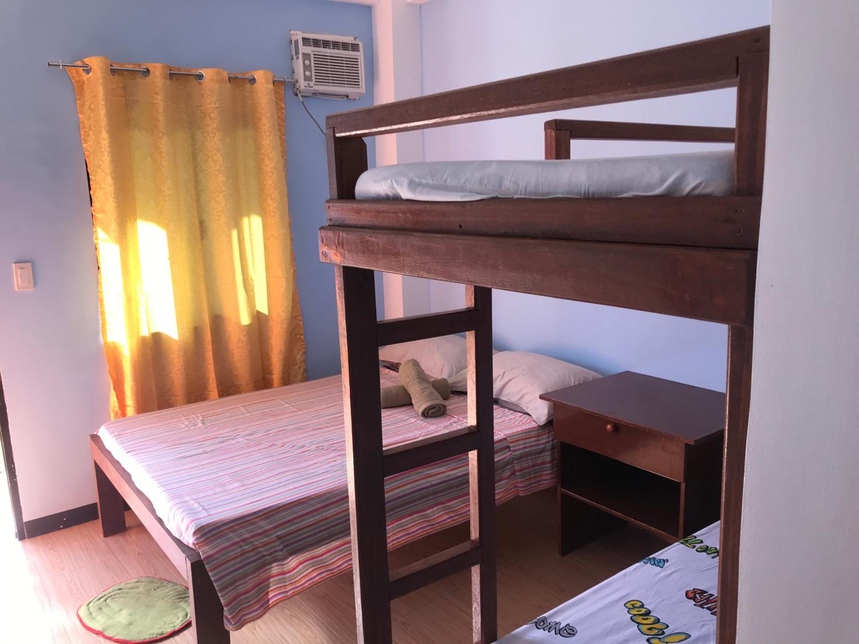 Classic Quadruple Room - Photo 2