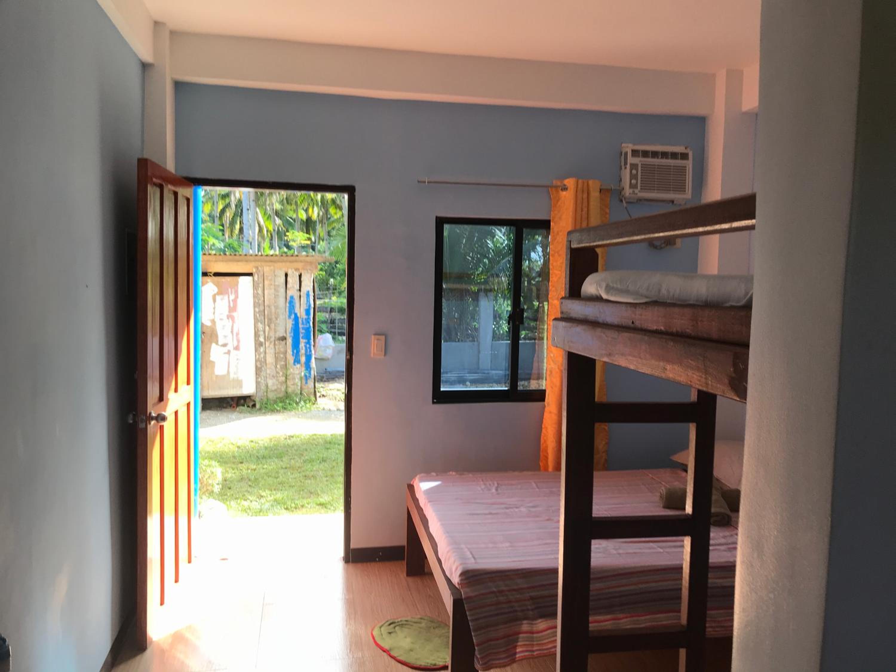 Classic Quadruple Room - Photo 1