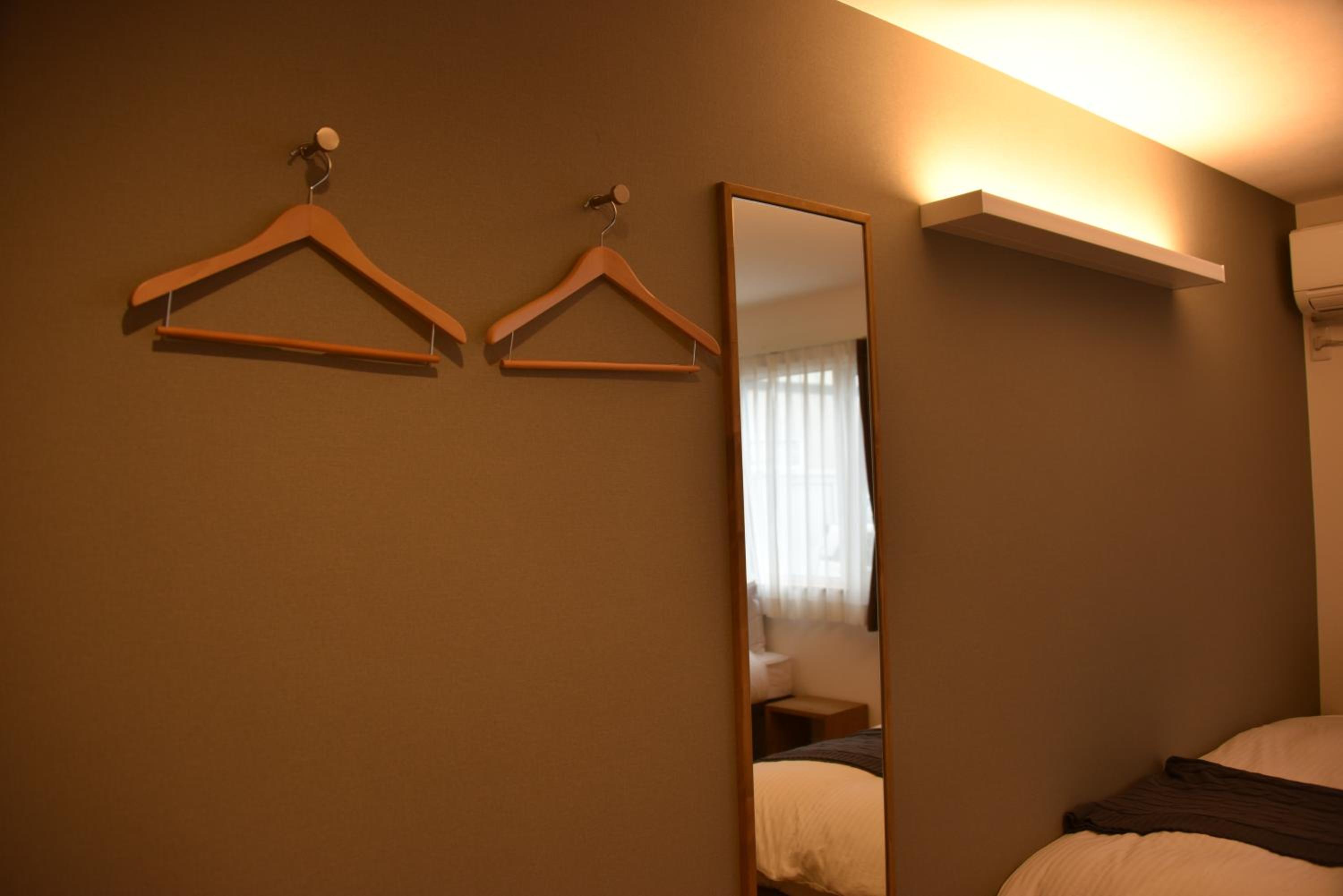 Triple Room with Bathroom - Non-Smoking photo 2