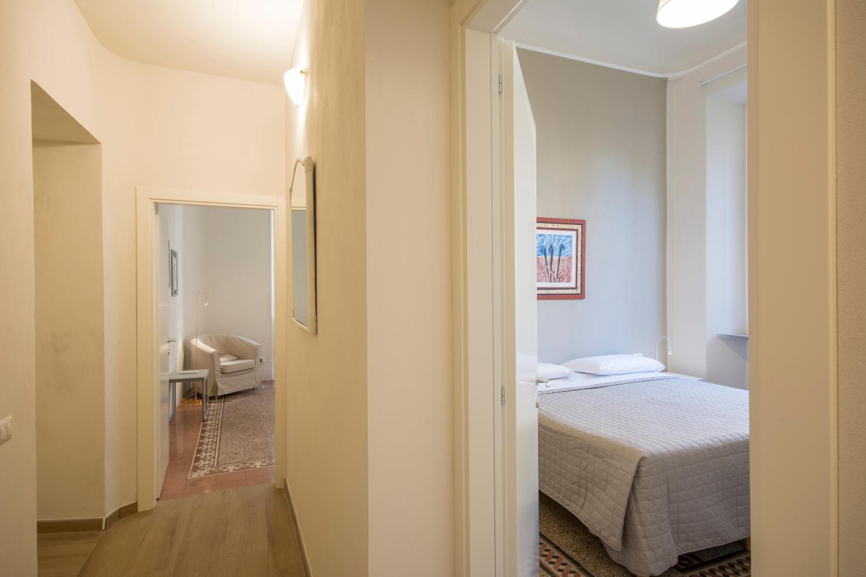 Two-Bedroom Apartment - Photo 23
