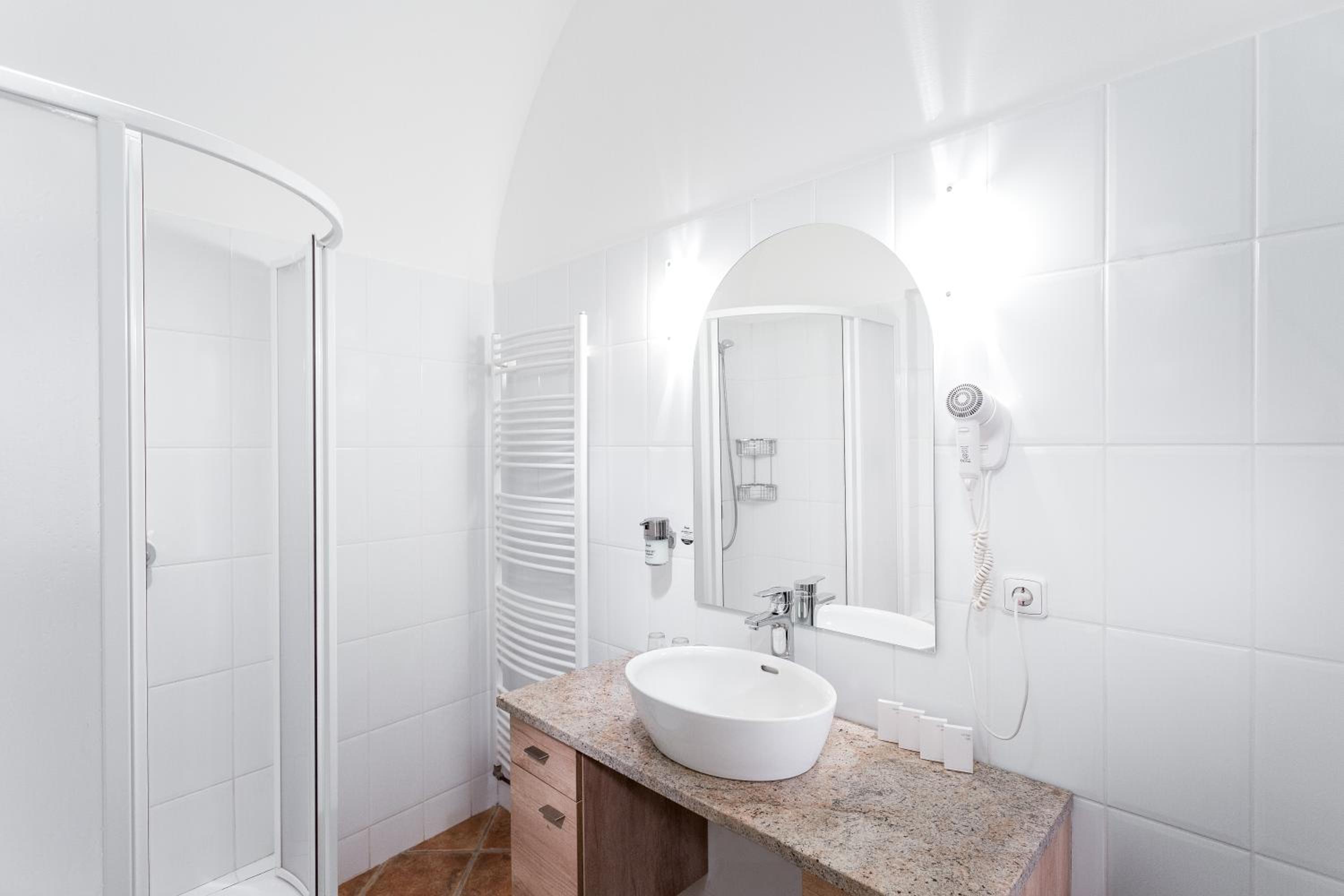 Superior Apartment with Wellness Access - Photo 3